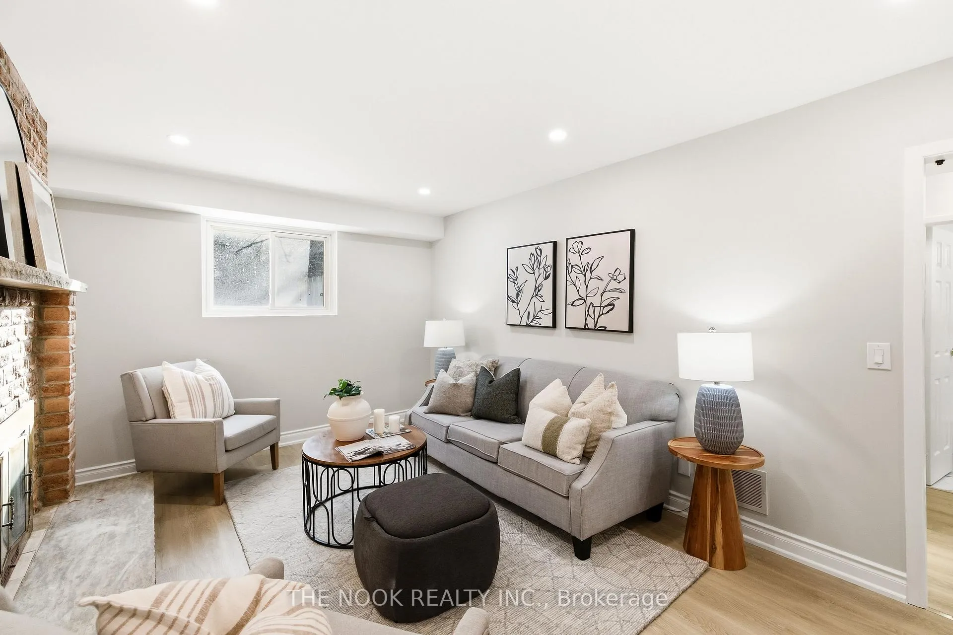 Photo 29 of 629 Capilano Crescent, Oshawa, Donevan — HOMEH