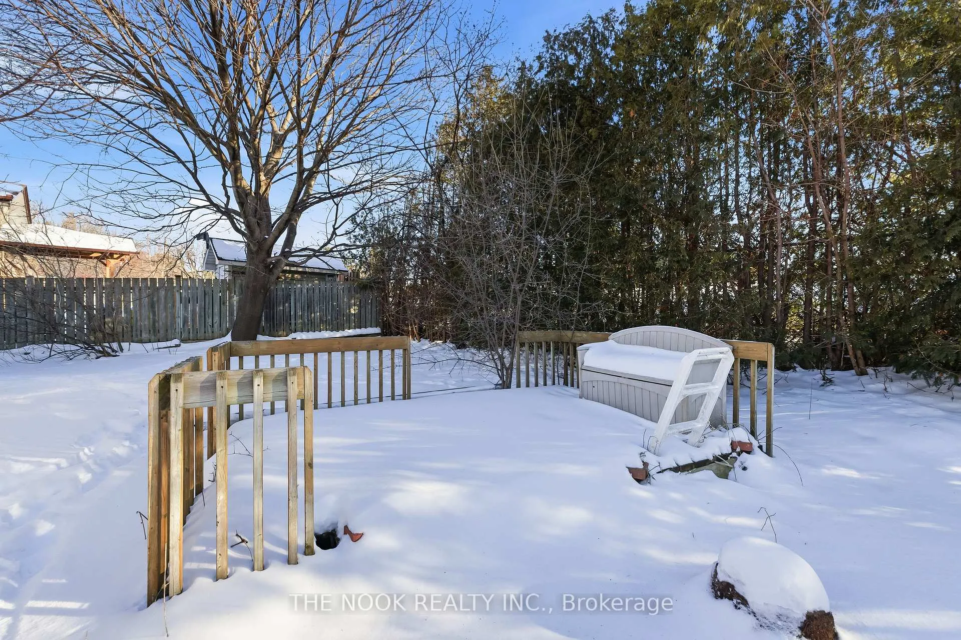 Photo 41 of 629 Capilano Crescent, Oshawa, Donevan — HOMEH