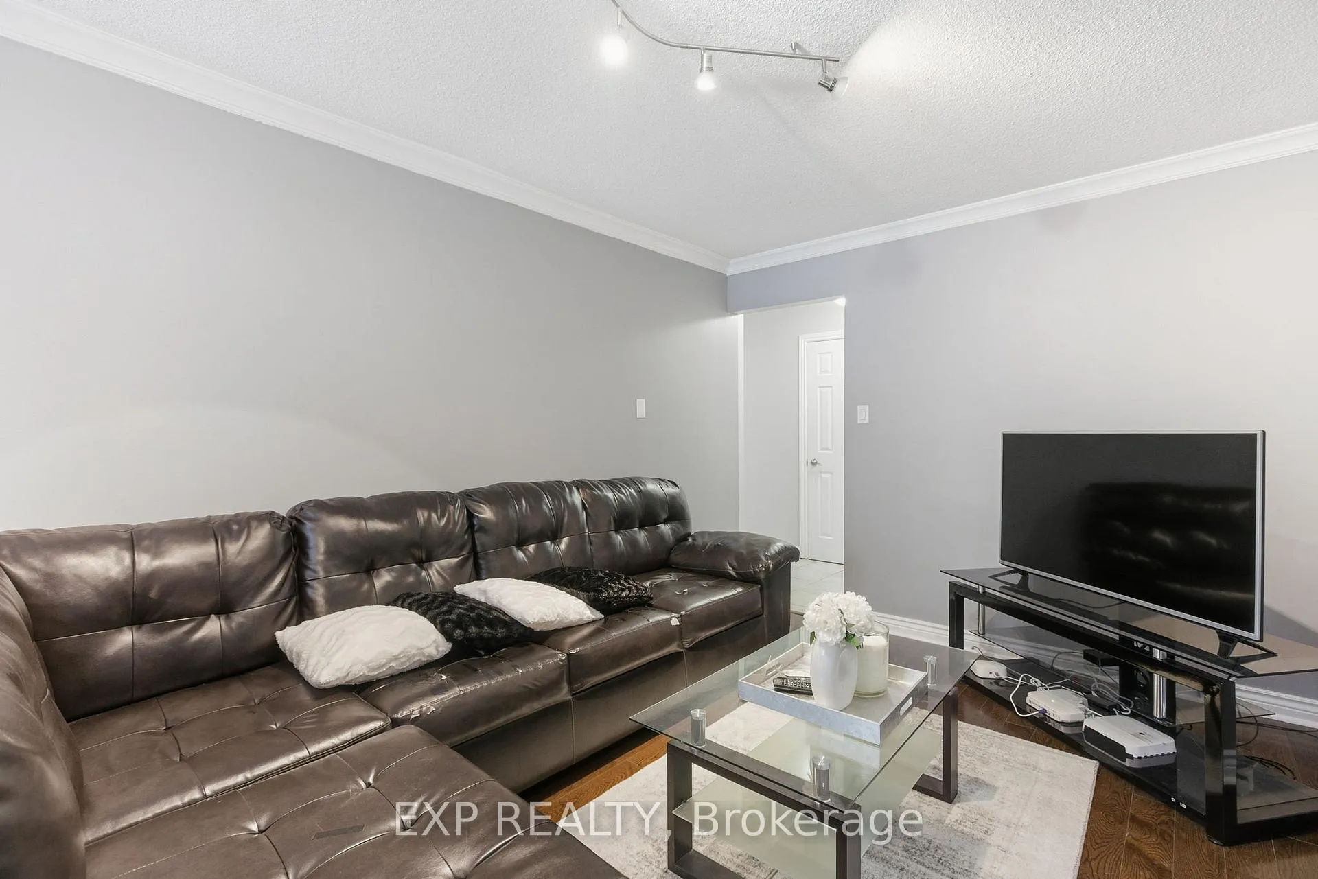 Photo 19 of 2320 Meriadoc Drive, Pickering, Brock Ridge — HOMEH