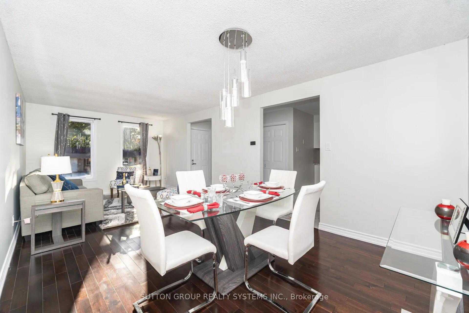 Photo 11 of 324 Ironwood Road, Guelph, Kortright West — HOMEH