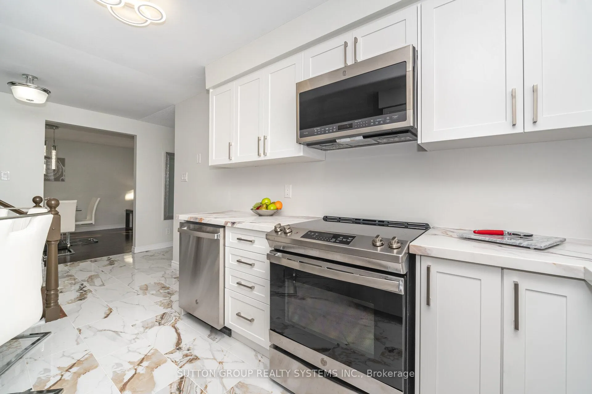 Photo 14 of 324 Ironwood Road, Guelph, Kortright West — HOMEH