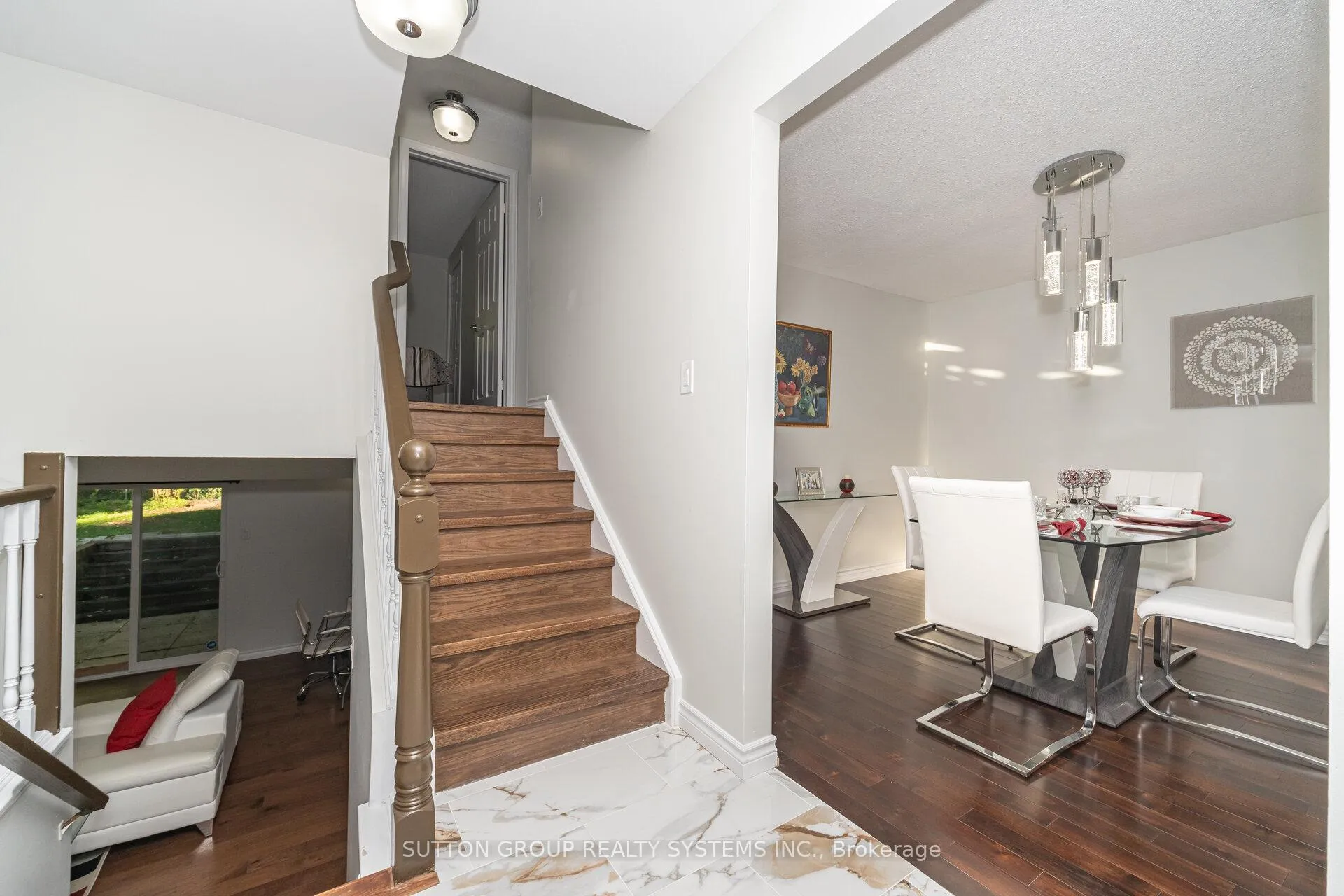 Photo 16 of 324 Ironwood Road, Guelph, Kortright West — HOMEH