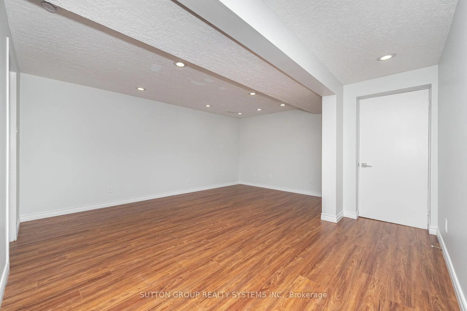 Photo 31 of 324 Ironwood Road, Guelph, Kortright West — HOMEH