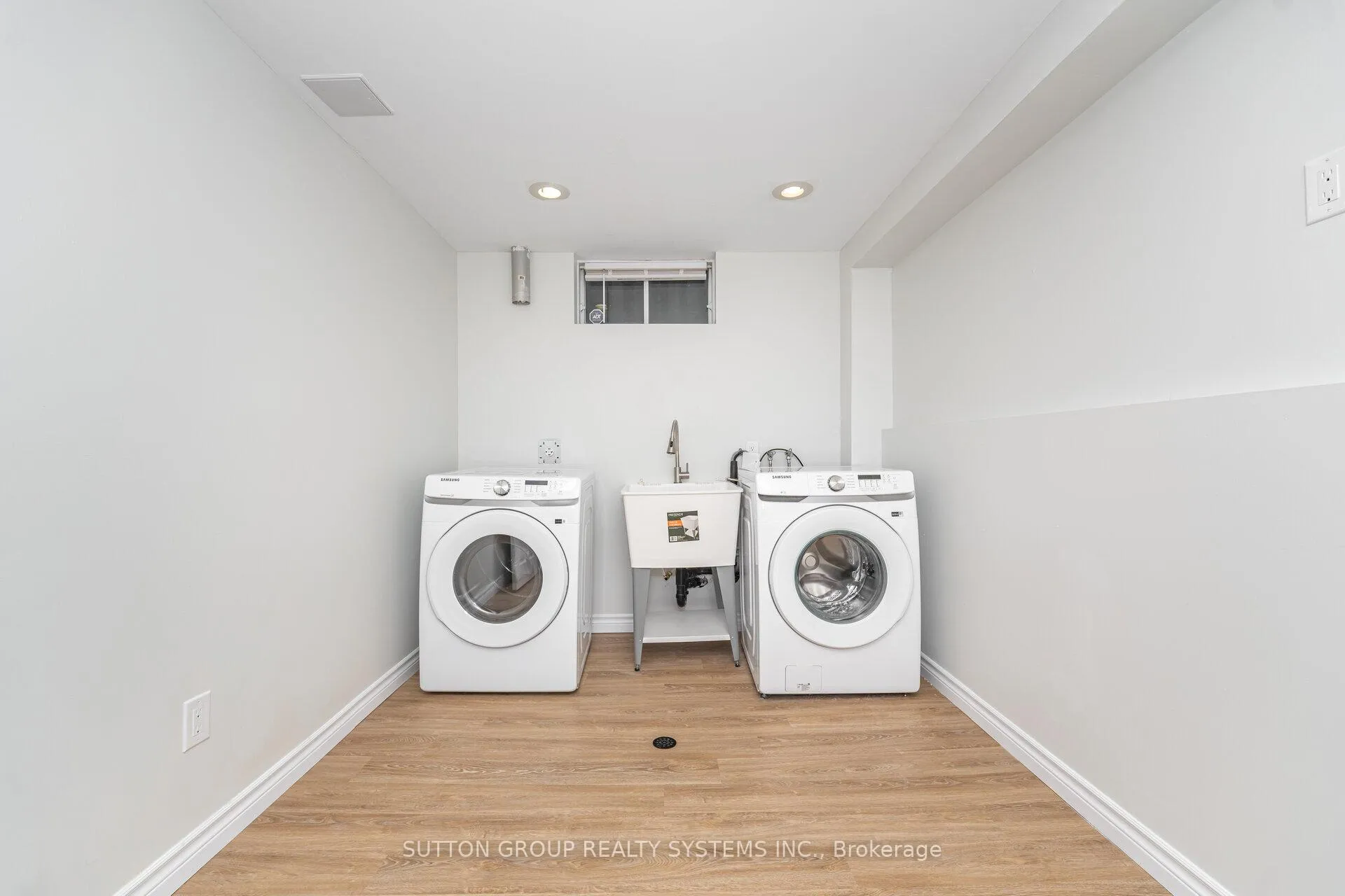 Photo 33 of 324 Ironwood Road, Guelph, Kortright West — HOMEH