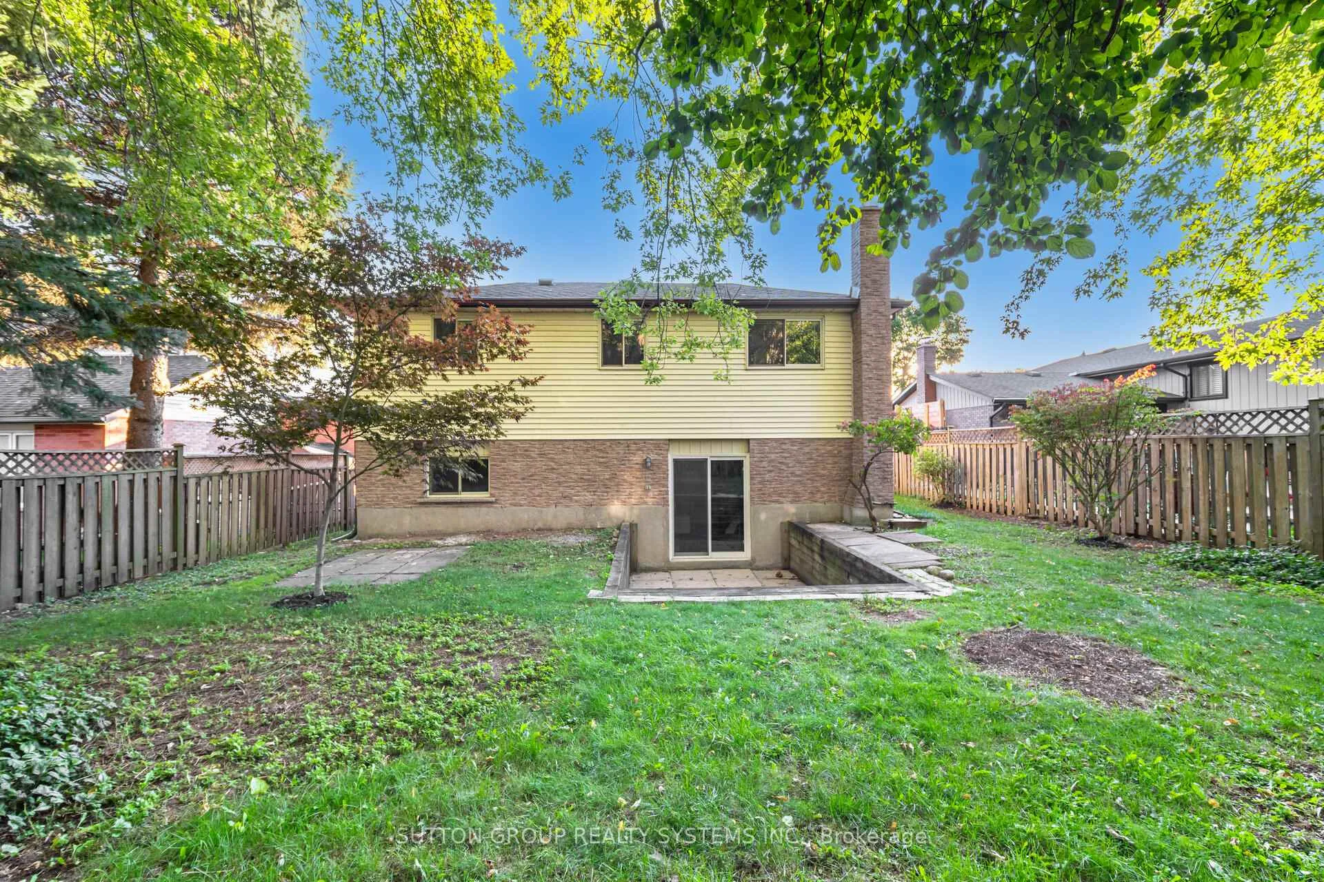 Photo 36 of 324 Ironwood Road, Guelph, Kortright West — HOMEH