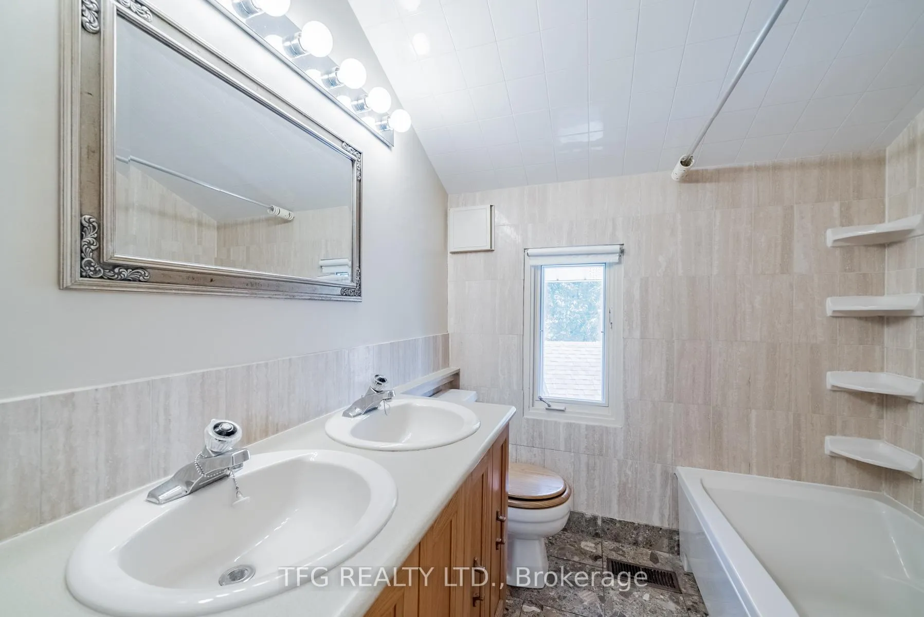 Photo 25 of 12 Arlene Crescent, Scarborough, Bendale — HOMEH