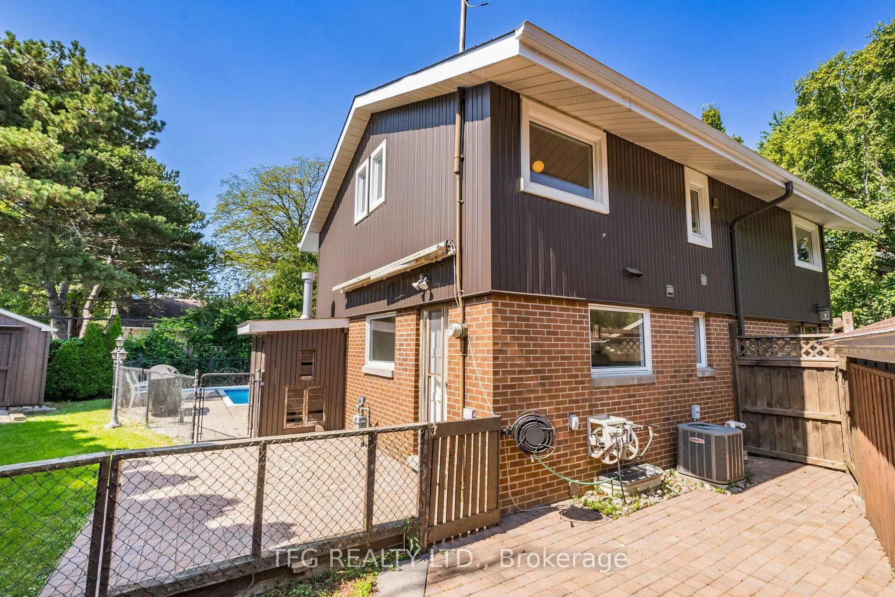 Photo 32 of 12 Arlene Crescent, Scarborough, Bendale — HOMEH