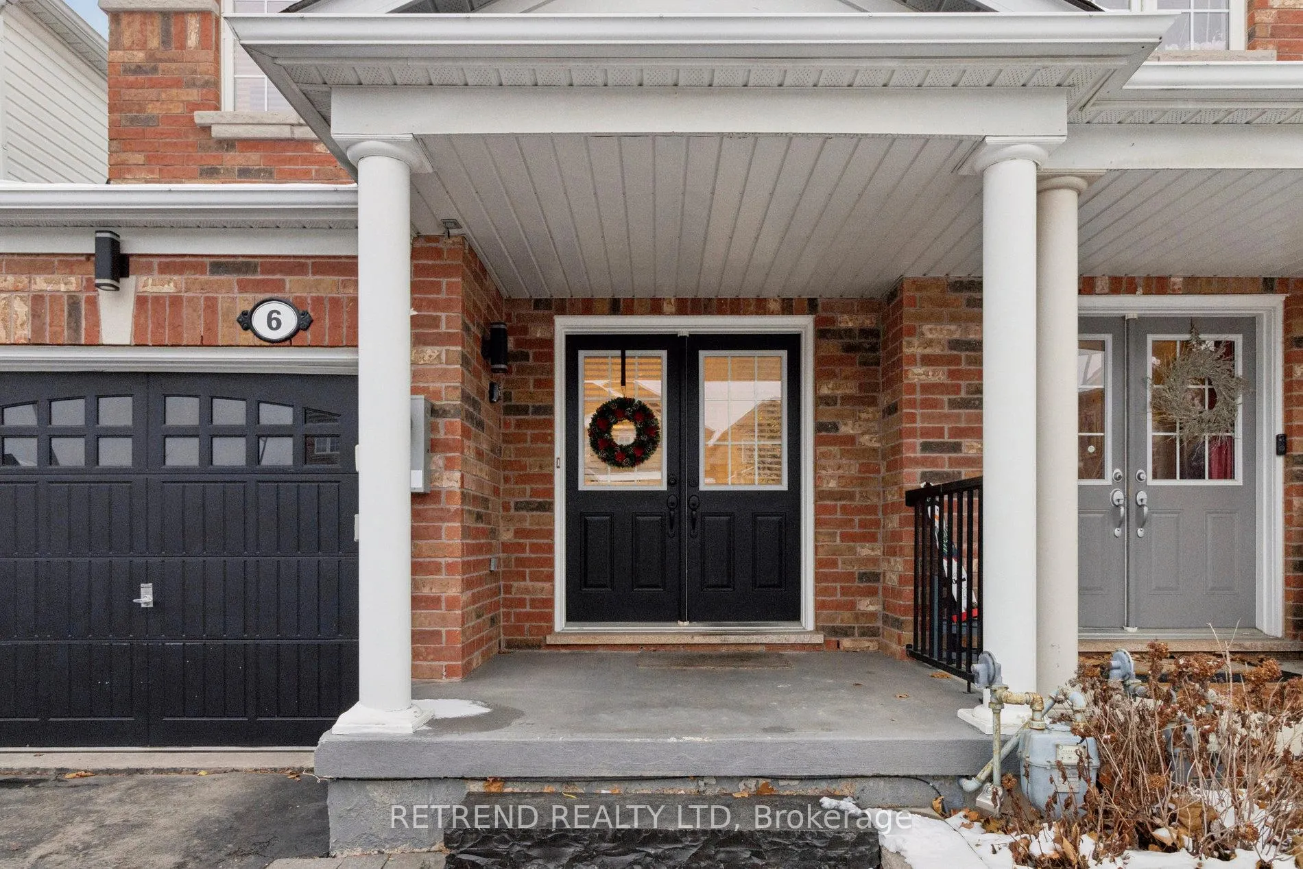 Photo 3 of 6 Summit Drive, Vaughan, Vellore Village — HOMEH