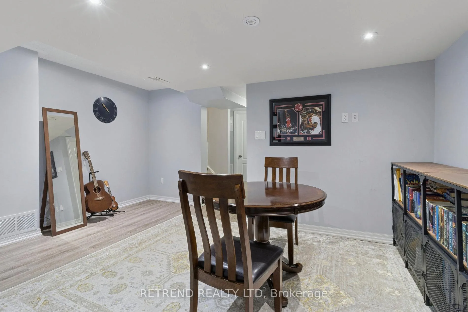 Photo 38 of 6 Summit Drive, Vaughan, Vellore Village — HOMEH