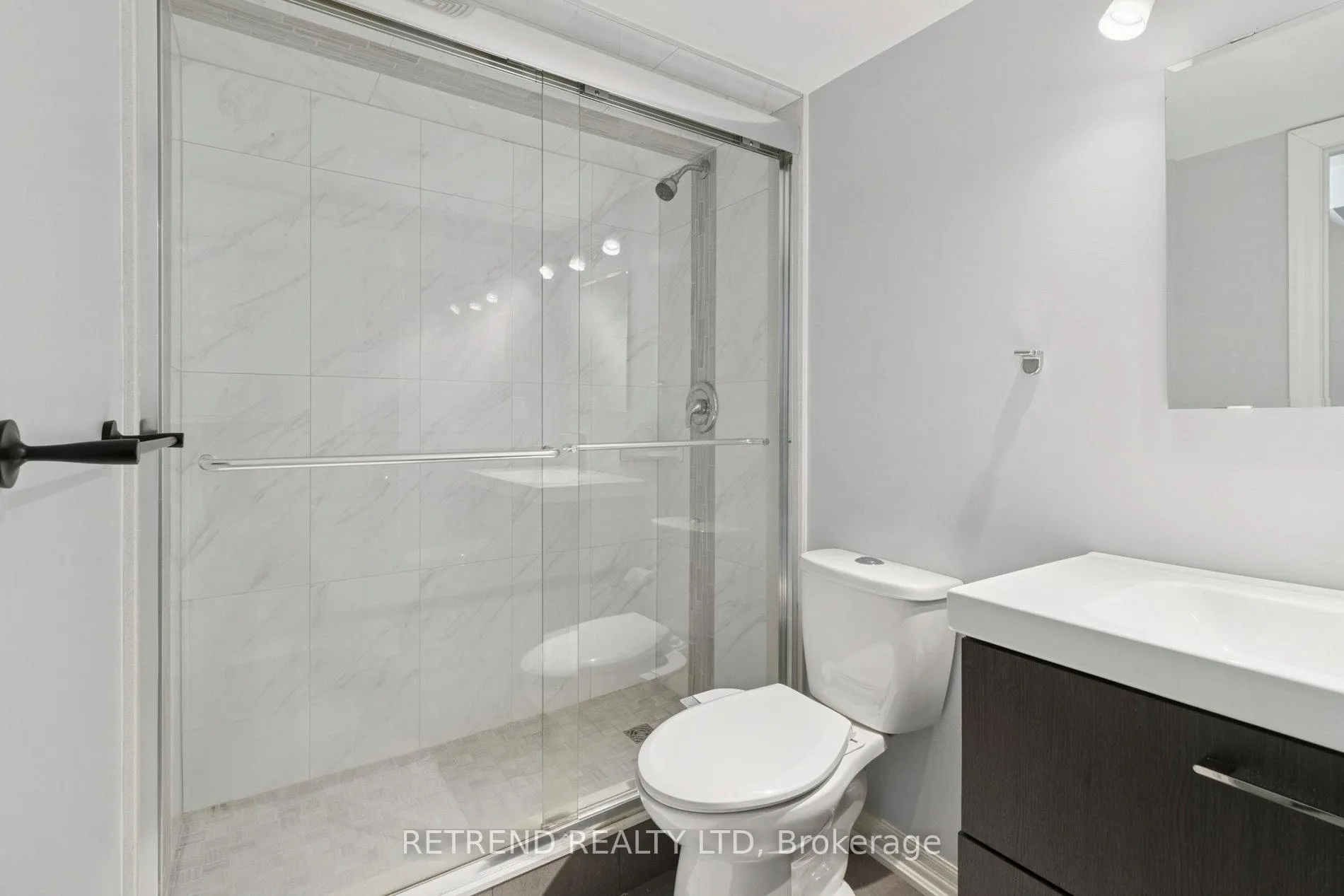 Photo 41 of 6 Summit Drive, Vaughan, Vellore Village — HOMEH