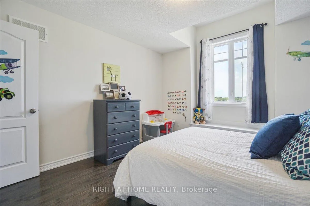 Photo 25 of 1213 Peelar Crescent, Innisfil, Lefroy — HOMEH