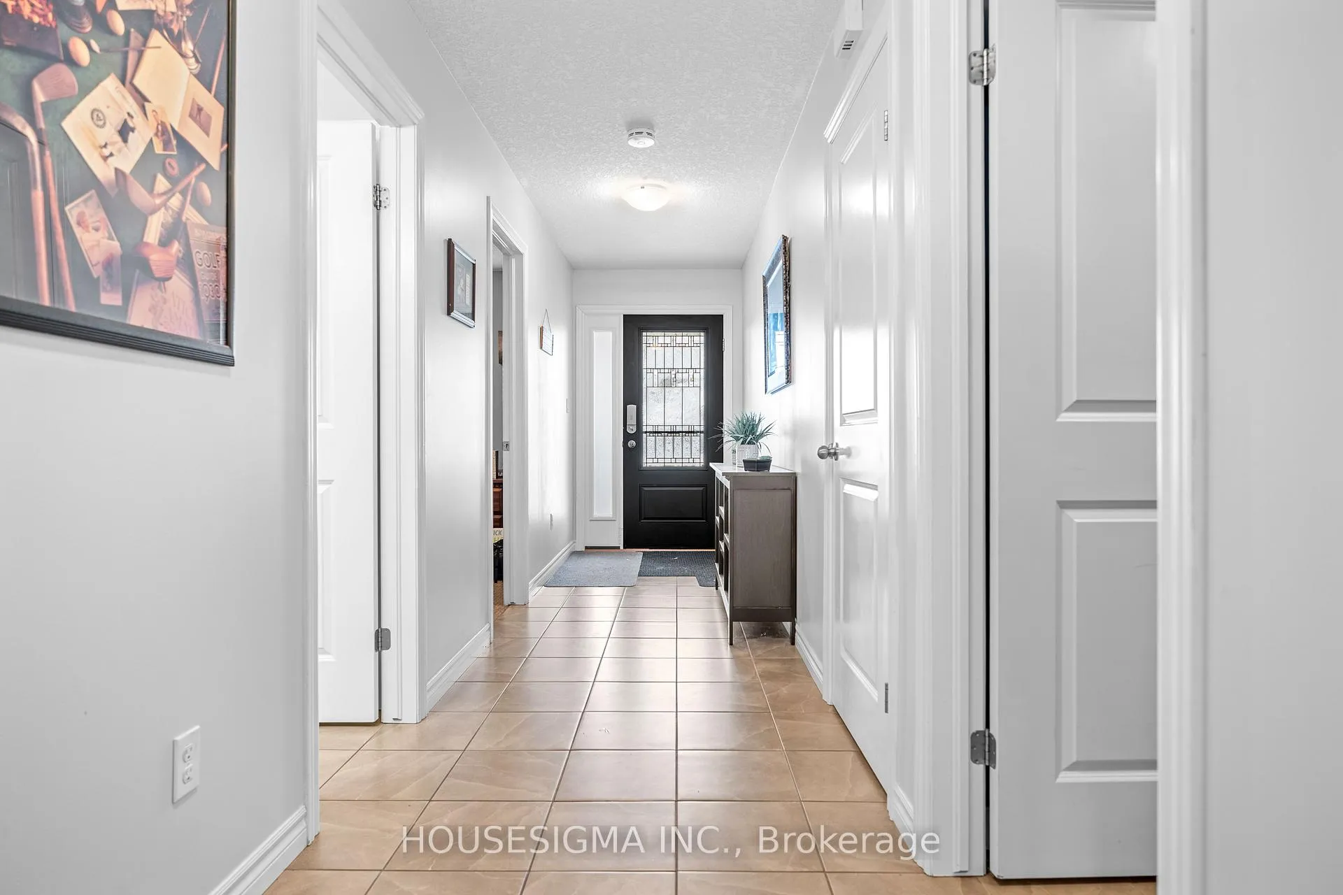 Photo 4 of 23 Hampstead Court, St. Thomas — HOMEH