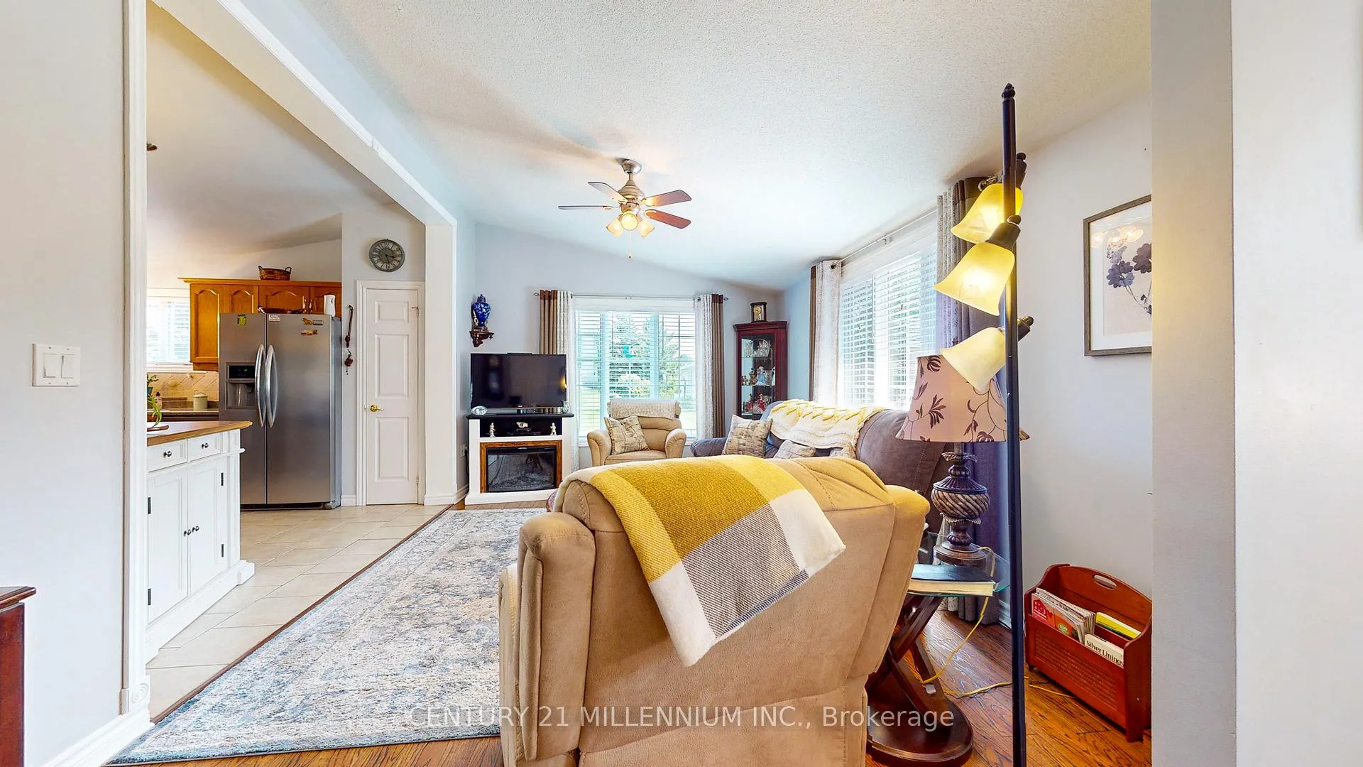 Photo 23 of 60 Pennsylvania Avenue, Wasaga Beach — HOMEH