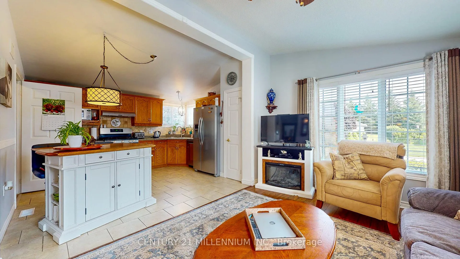 Photo 24 of 60 Pennsylvania Avenue, Wasaga Beach — HOMEH