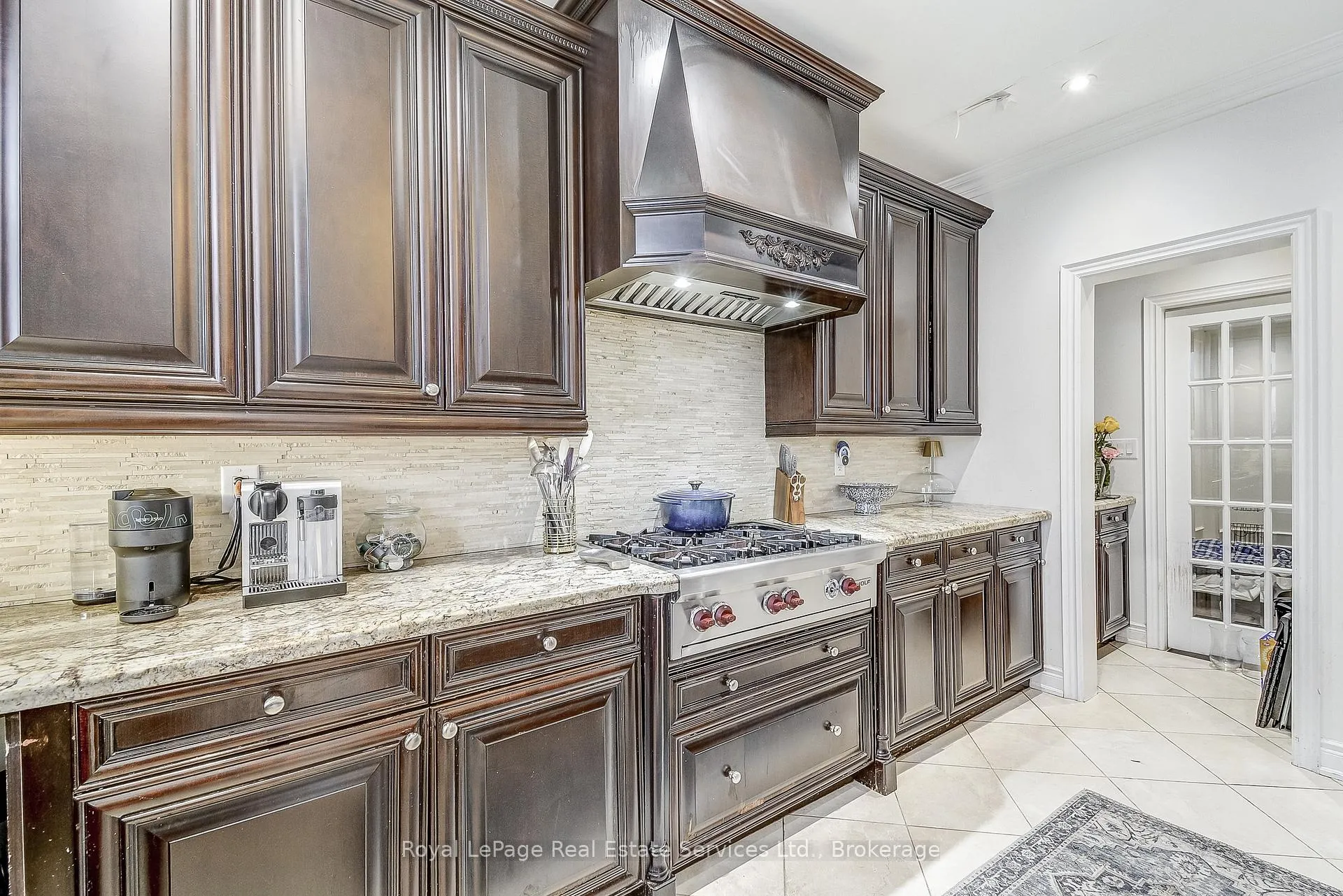 Photo 13 of 2331 Rideau Drive, Oakville, Joshua Creek — HOMEH