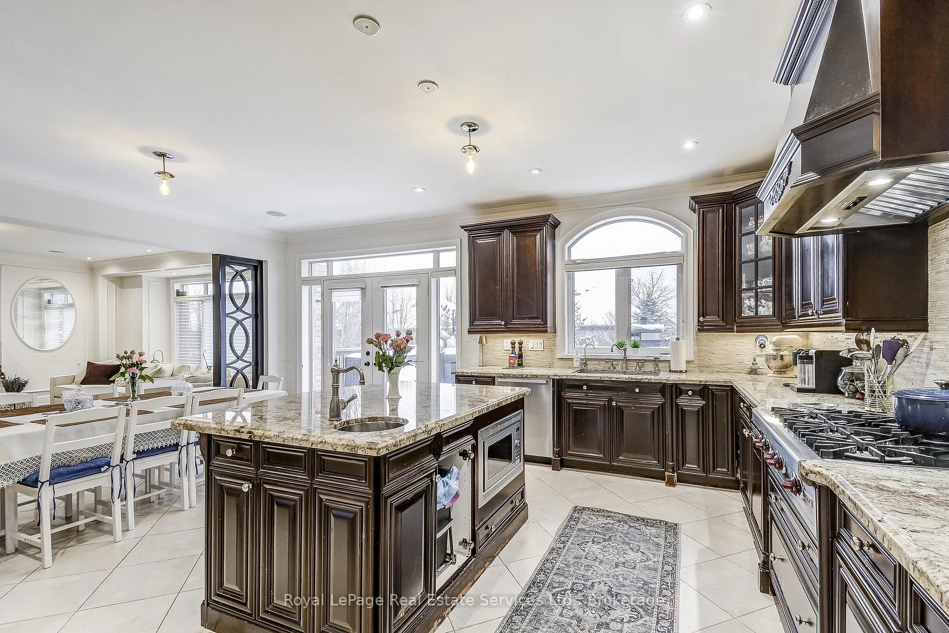 Photo 14 of 2331 Rideau Drive, Oakville, Joshua Creek — HOMEH