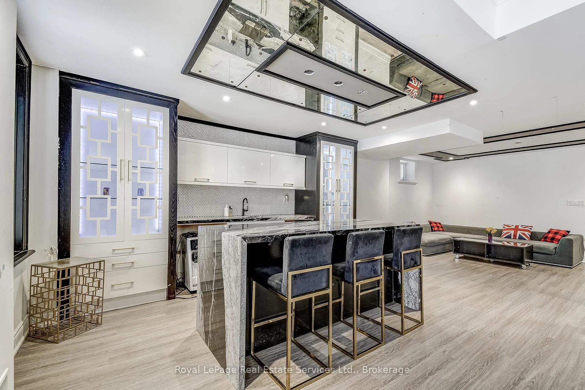 Photo 37 of 2331 Rideau Drive, Oakville, Joshua Creek — HOMEH