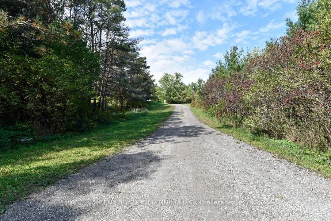 Photo 8 of 2180 Highpoint Side Road, Caledon, Rural Caledon — HOMEH