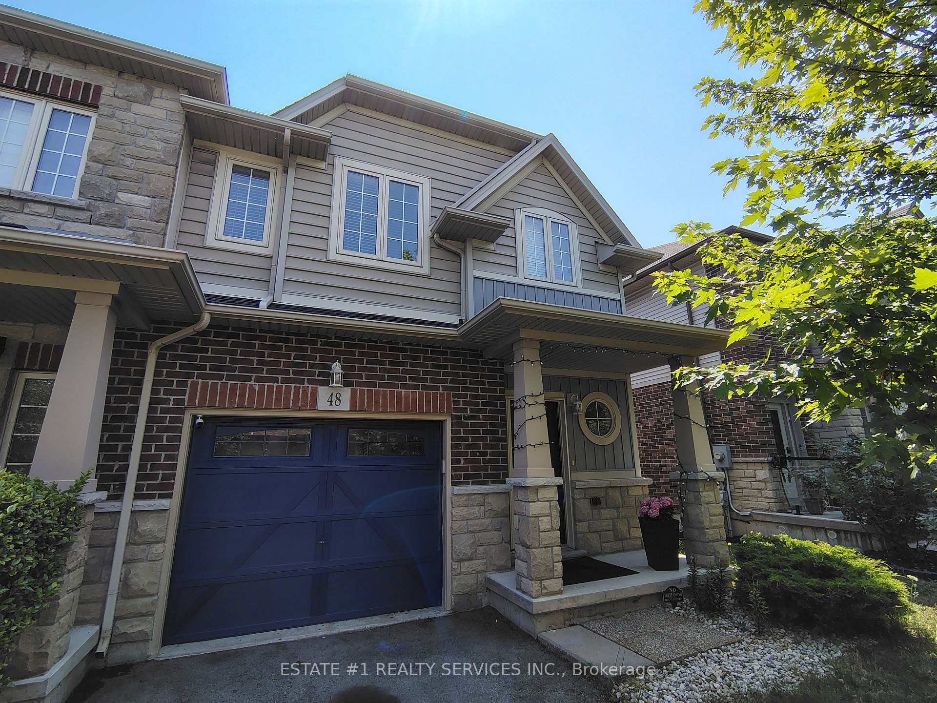 Photo 2 of Unit 48, 8 Lakelawn Rd, Grimsby, Grimsby Beach — HOMEH