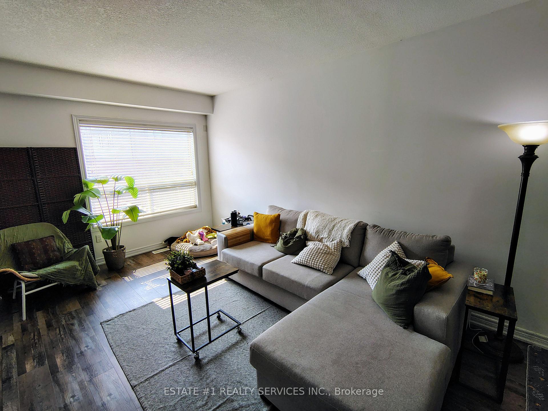 Photo 5 of Unit 48, 8 Lakelawn Rd, Grimsby, Grimsby Beach — HOMEH