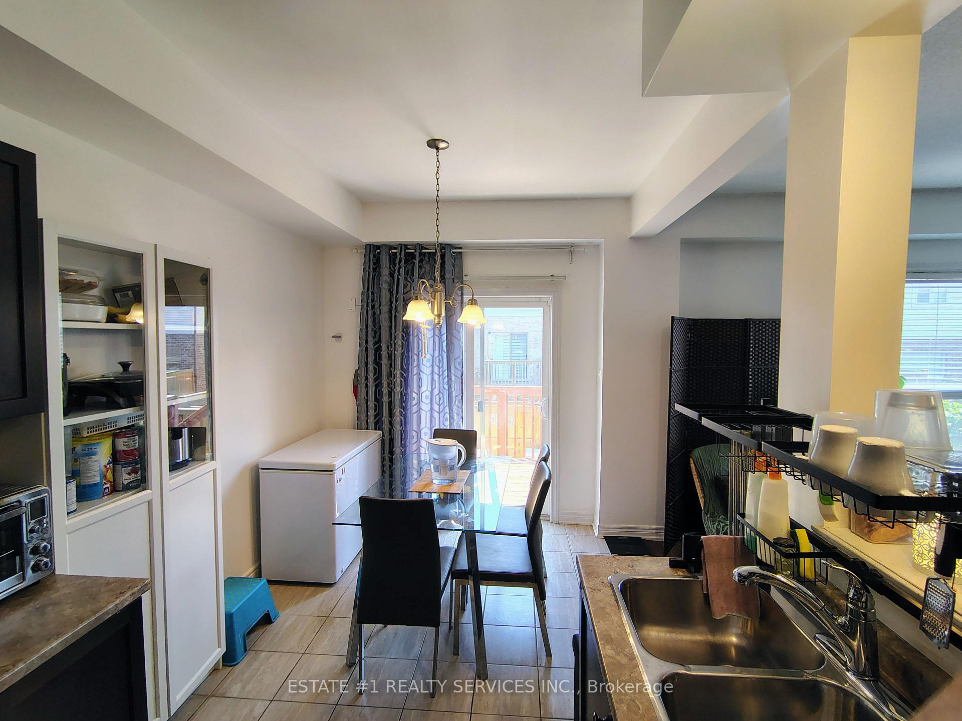 Photo 8 of Unit 48, 8 Lakelawn Rd, Grimsby, Grimsby Beach — HOMEH