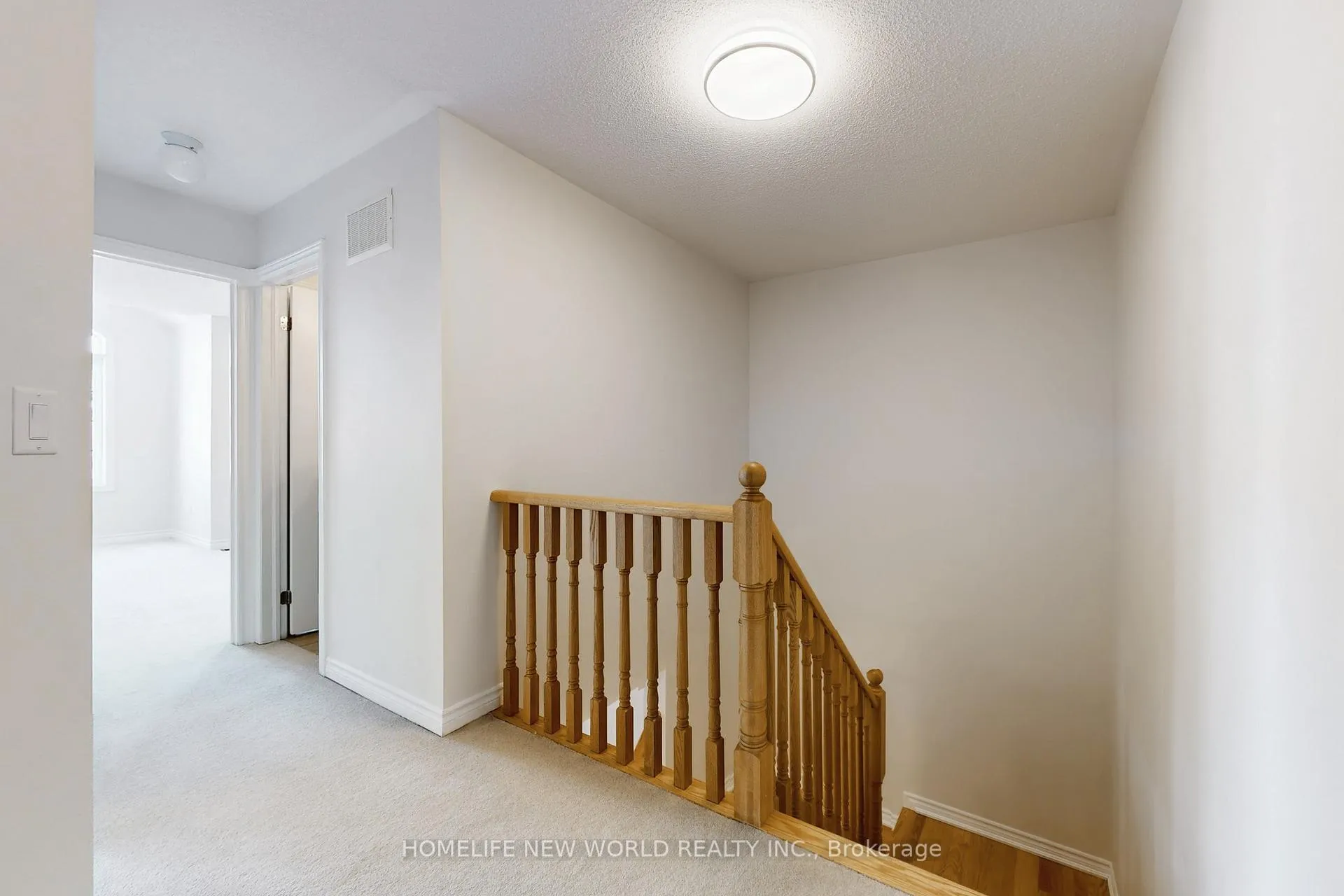 Photo 16 of 85 Living Crescent, Markham, Victoria Square — HOMEH