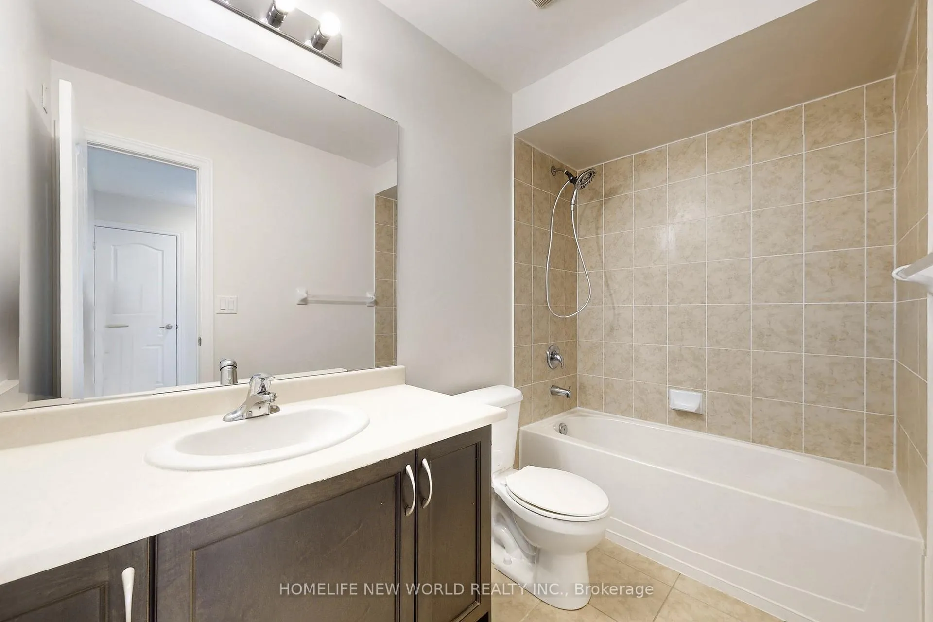 Photo 23 of 85 Living Crescent, Markham, Victoria Square — HOMEH