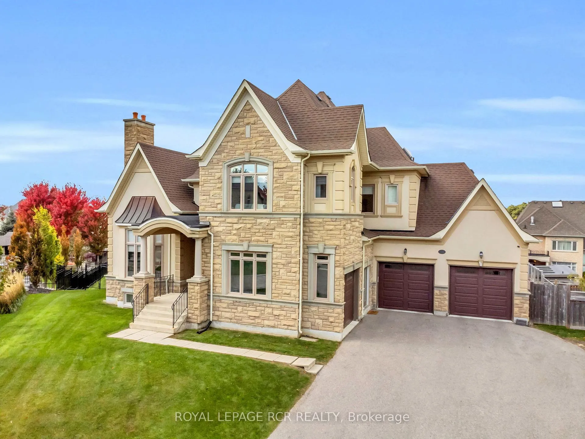 Front of 30 Longthorpe Court