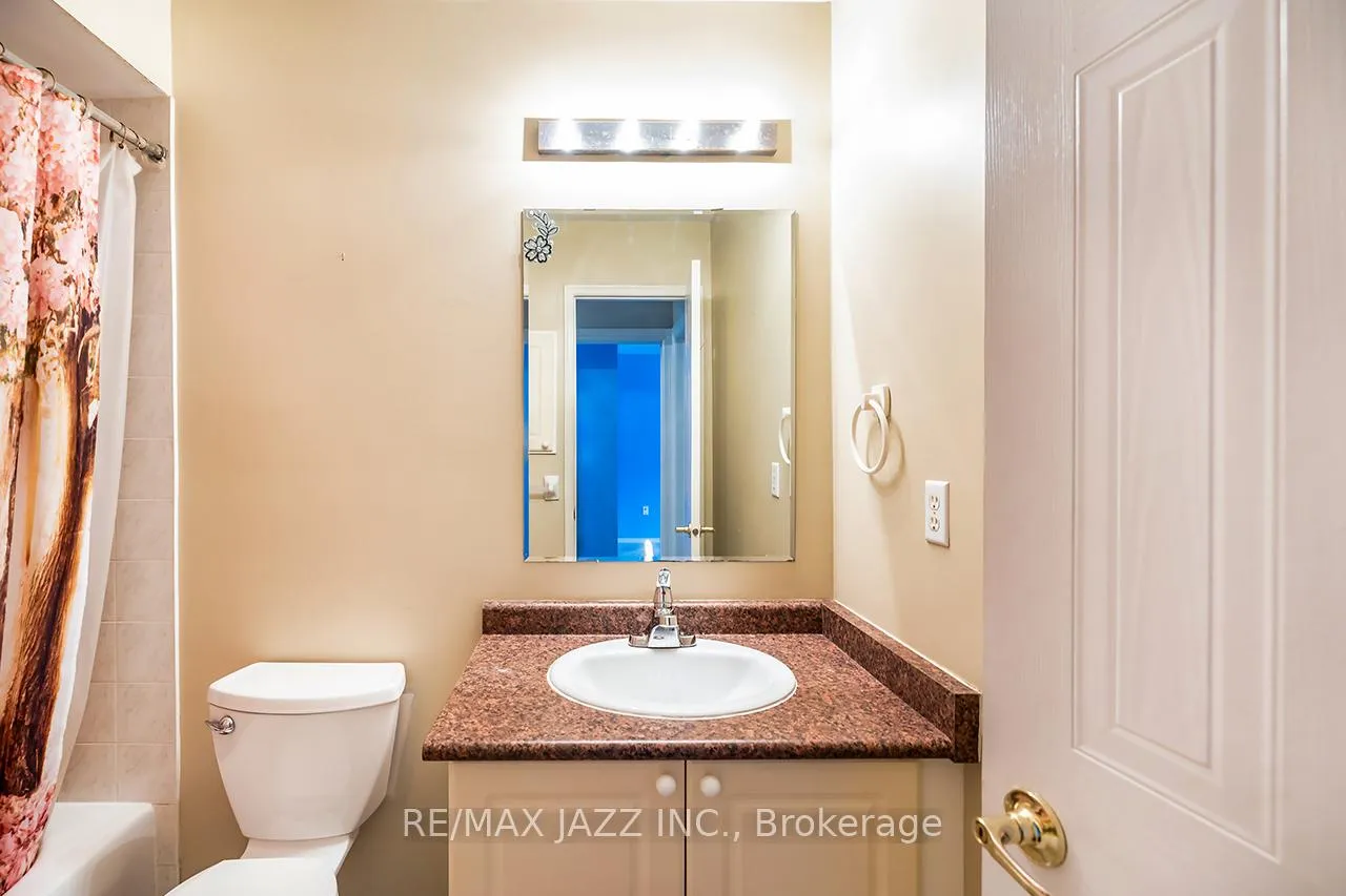 Photo 10 of 16 Goodwin Avenue, Clarington, Bowmanville — HOMEH