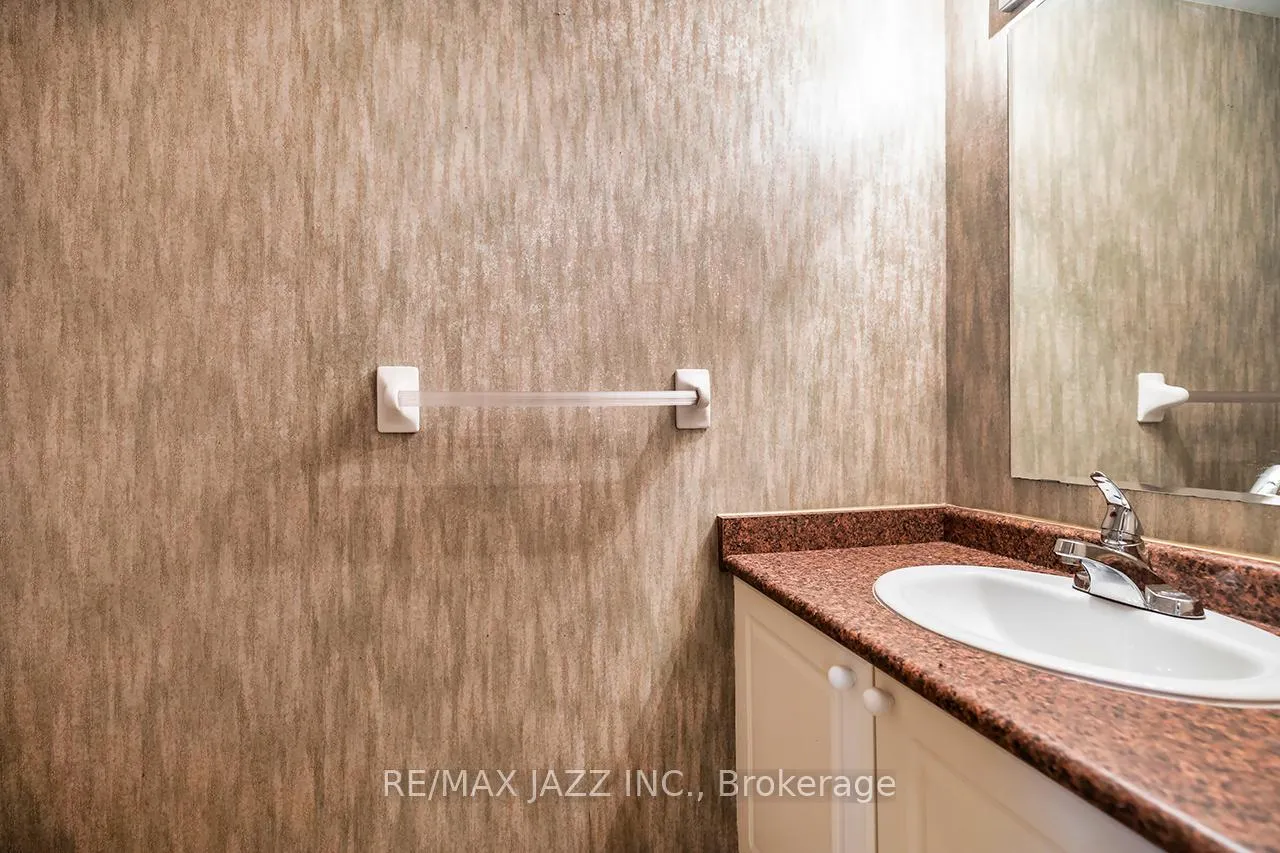 Photo 27 of 16 Goodwin Avenue, Clarington, Bowmanville — HOMEH