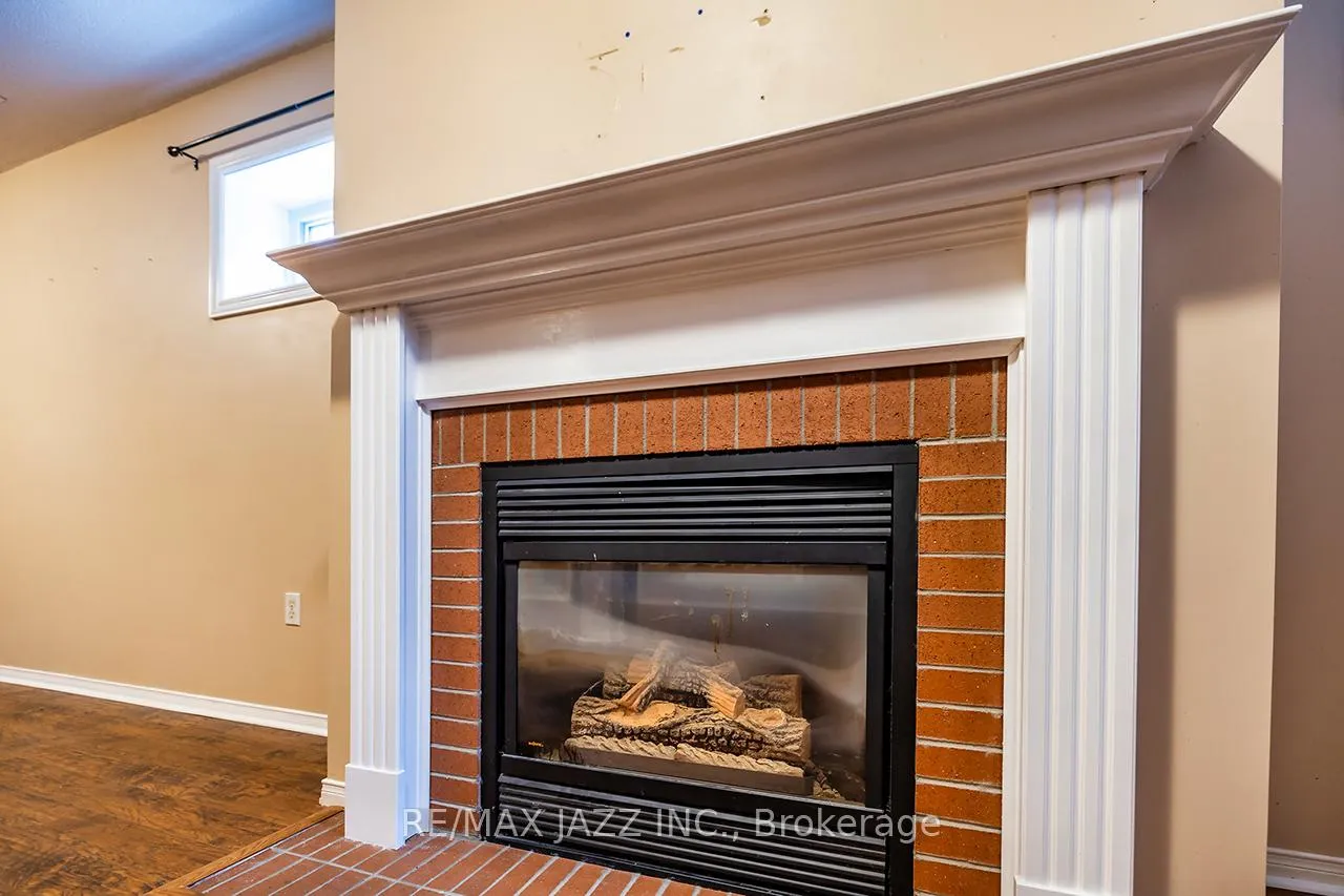 Photo 28 of 16 Goodwin Avenue, Clarington, Bowmanville — HOMEH