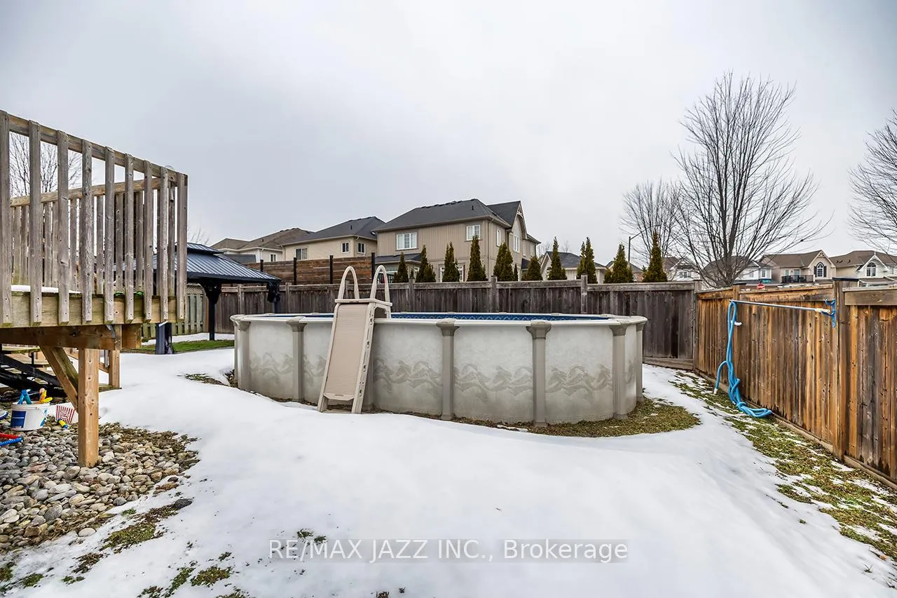 Photo 31 of 16 Goodwin Avenue, Clarington, Bowmanville — HOMEH