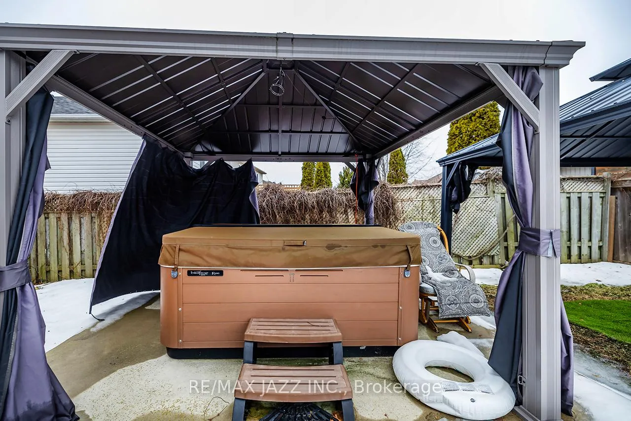 Photo 34 of 16 Goodwin Avenue, Clarington, Bowmanville — HOMEH