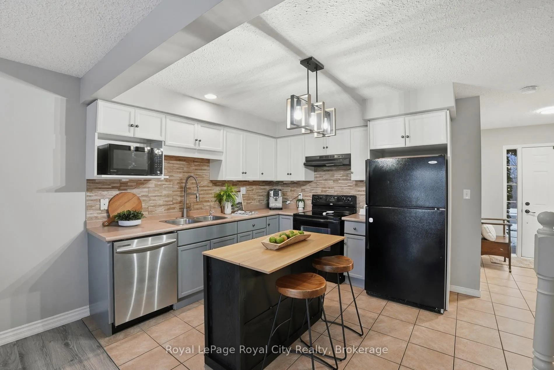 Photo 9 of 77 Severn Drive, Guelph, Grange Road — HOMEH