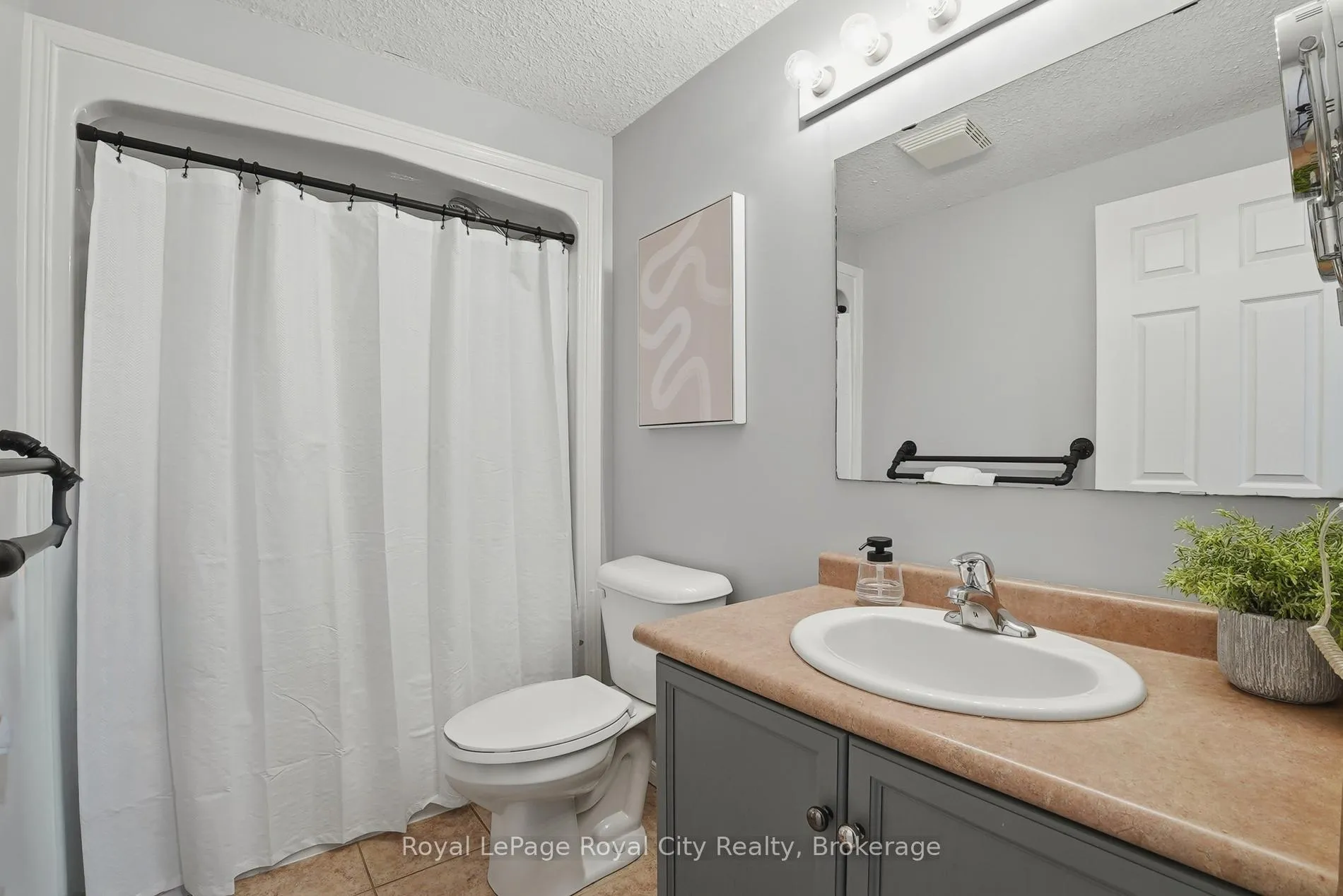 Photo 17 of 77 Severn Drive, Guelph, Grange Road — HOMEH