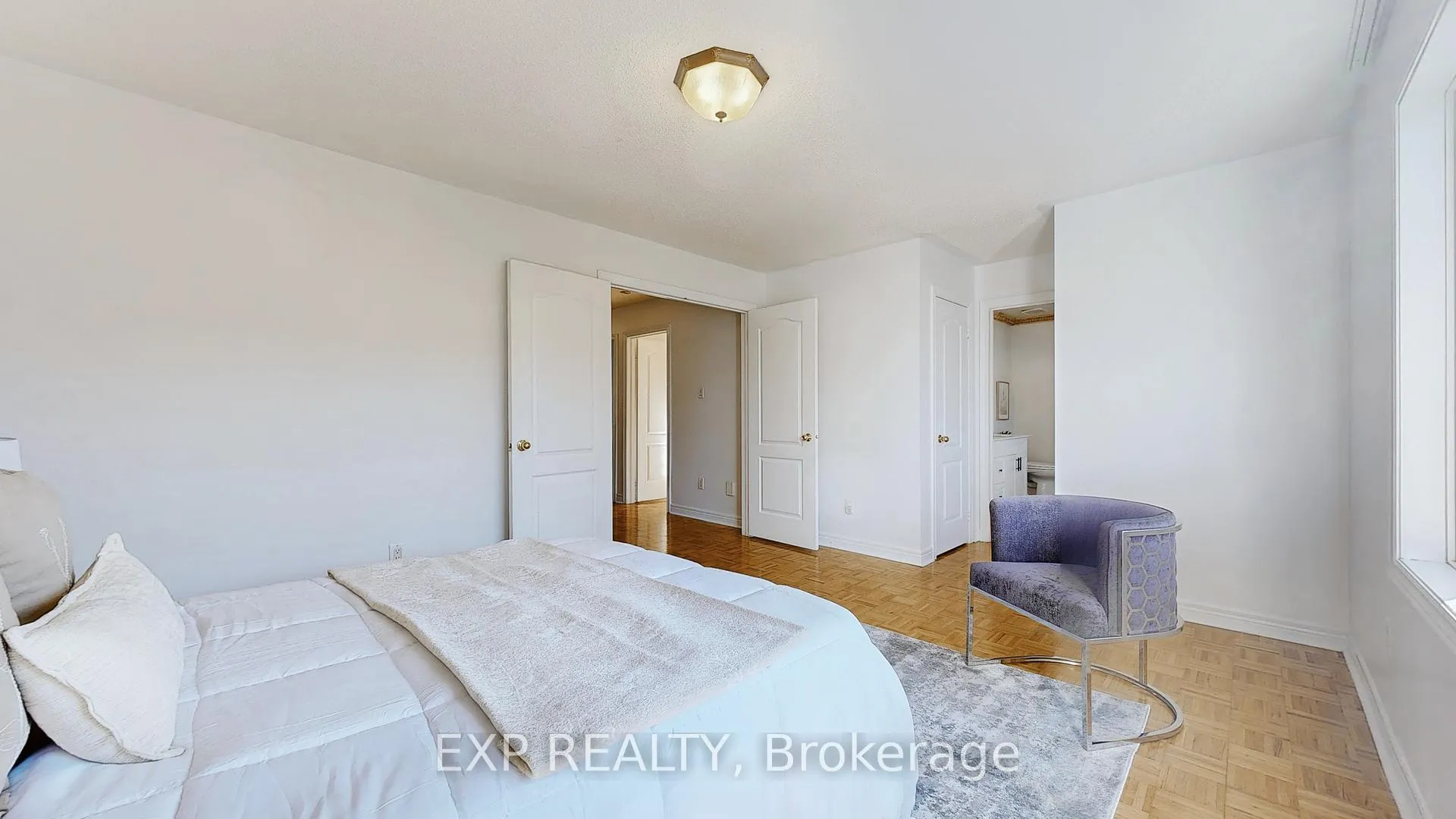 Photo 18 of 19 La Rocca Avenue, Vaughan, Vellore Village — HOMEH