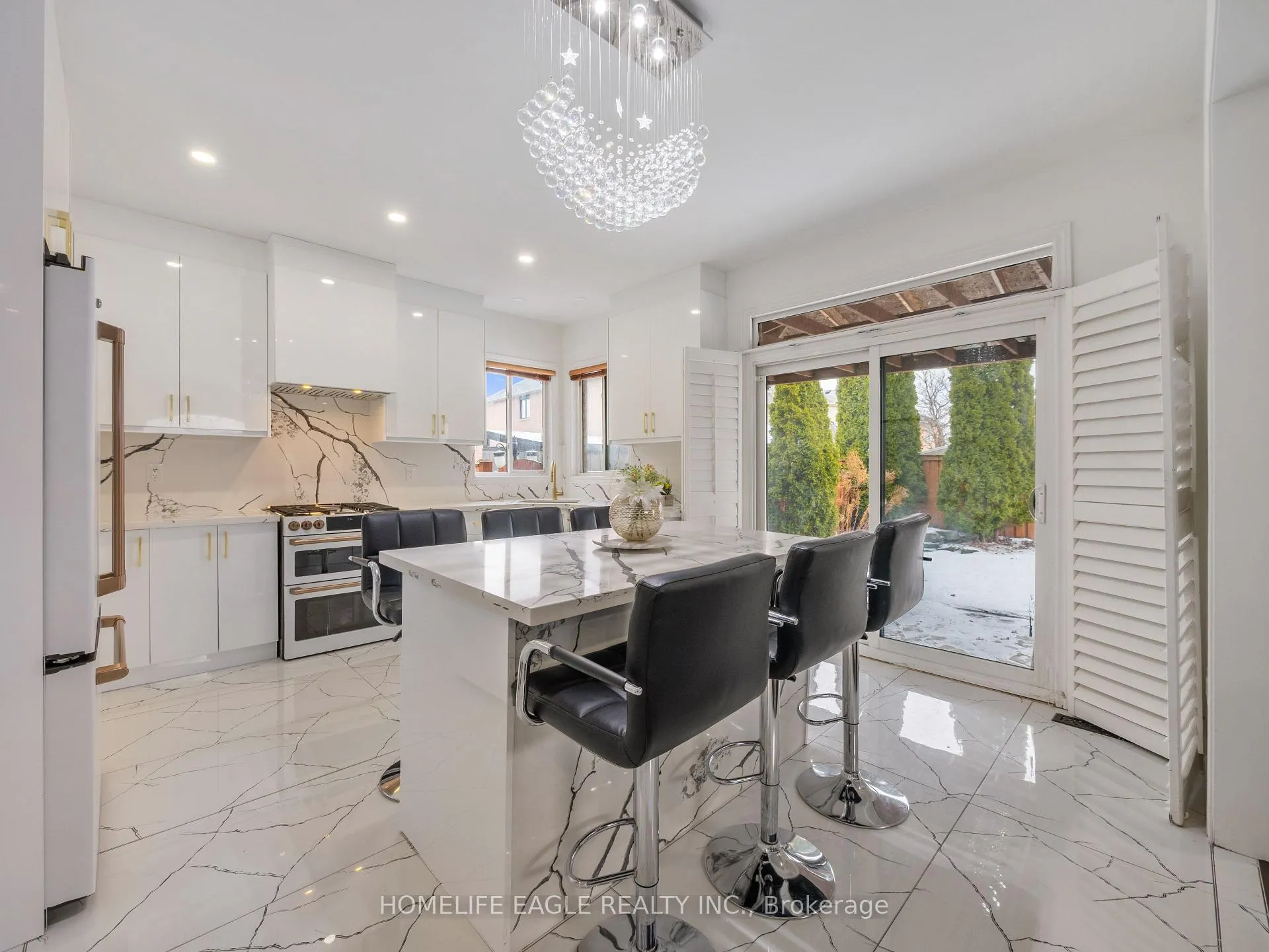 Photo 7 of 85 Lio Avenue, Vaughan, Sonoma Heights — HOMEH