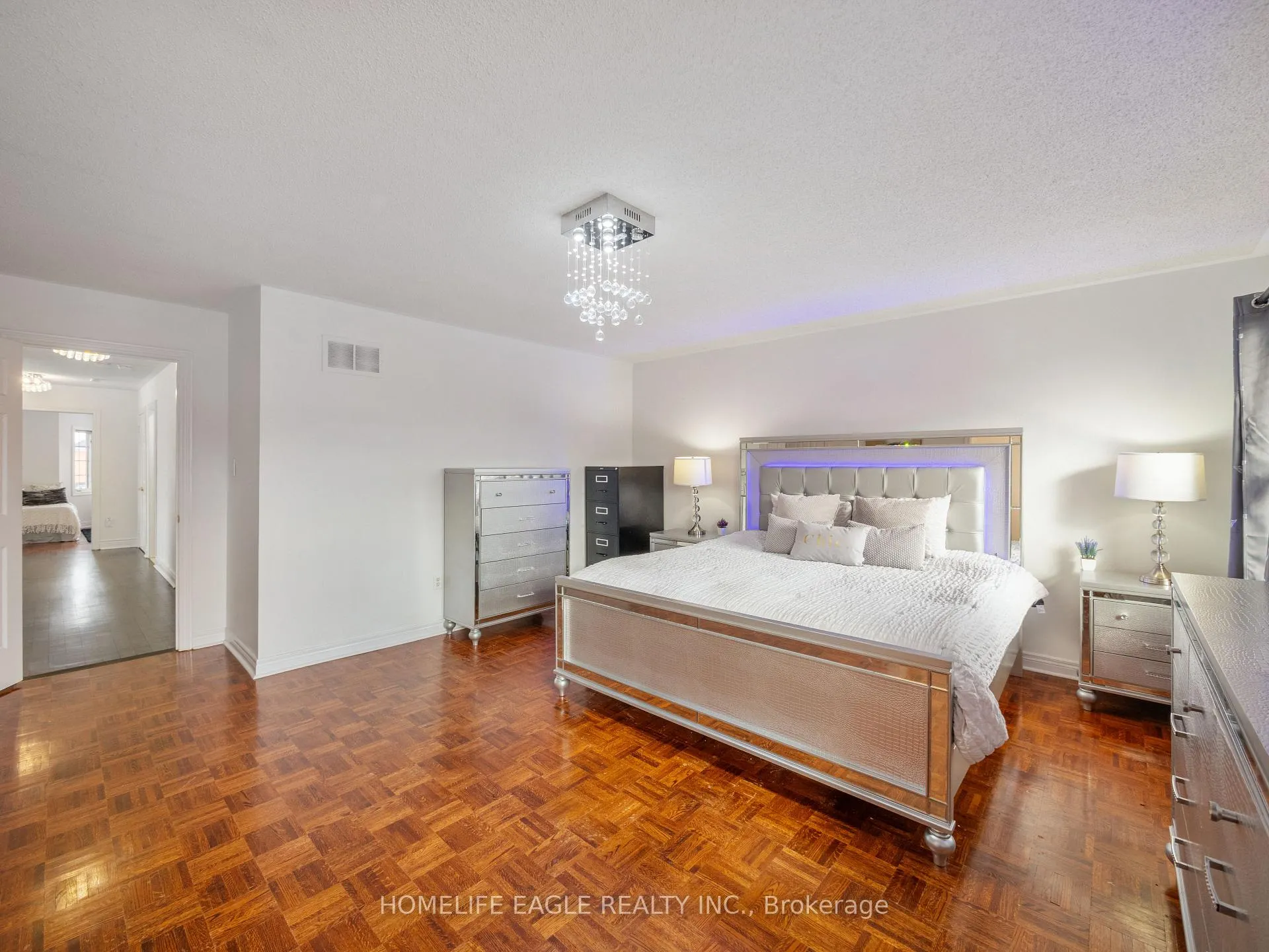 Photo 17 of 85 Lio Avenue, Vaughan, Sonoma Heights — HOMEH