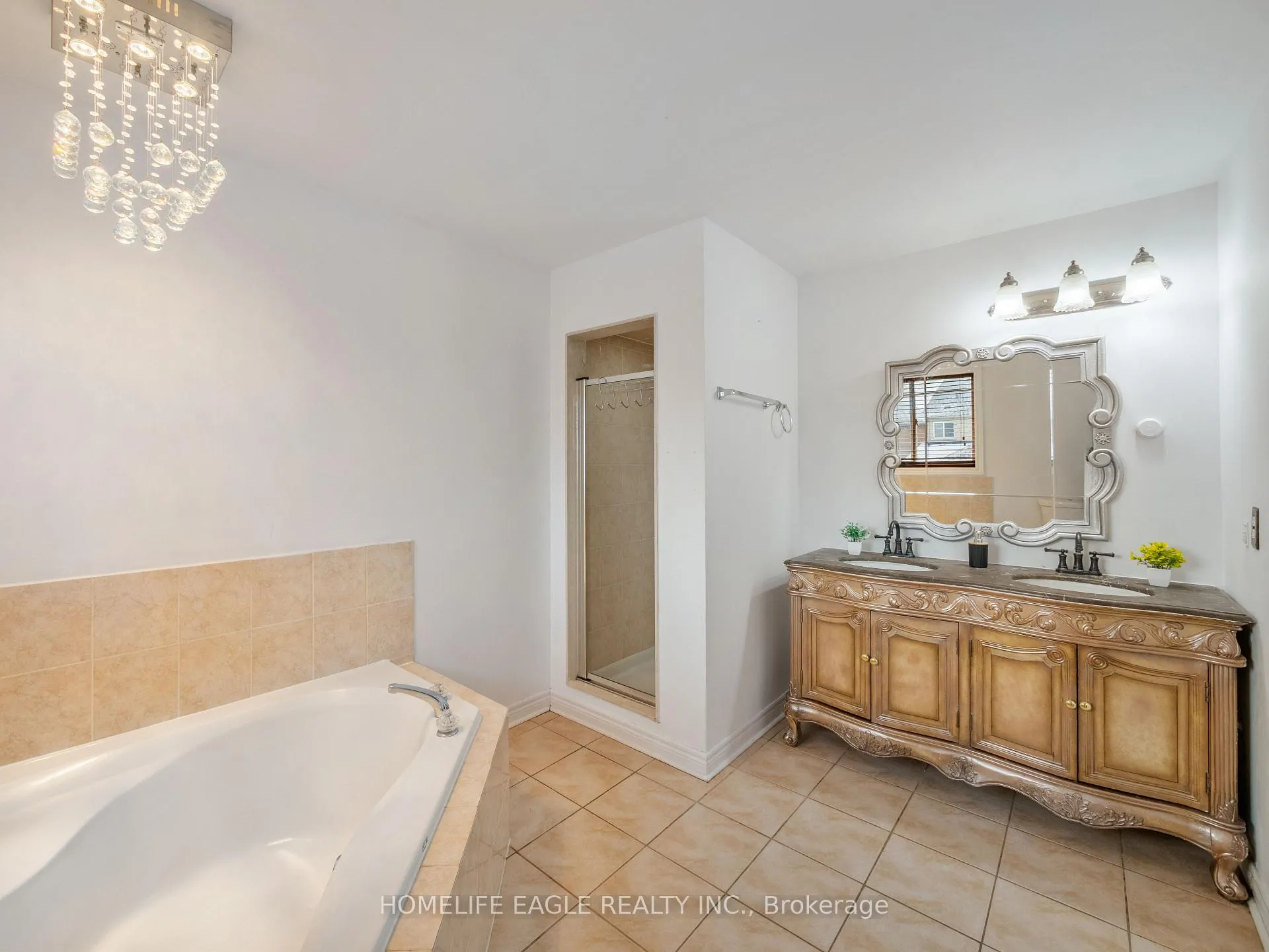 Photo 18 of 85 Lio Avenue, Vaughan, Sonoma Heights — HOMEH