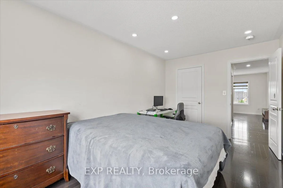 Photo 17 of 92 East's Corners Boulevard, Vaughan, Kleinburg — HOMEH