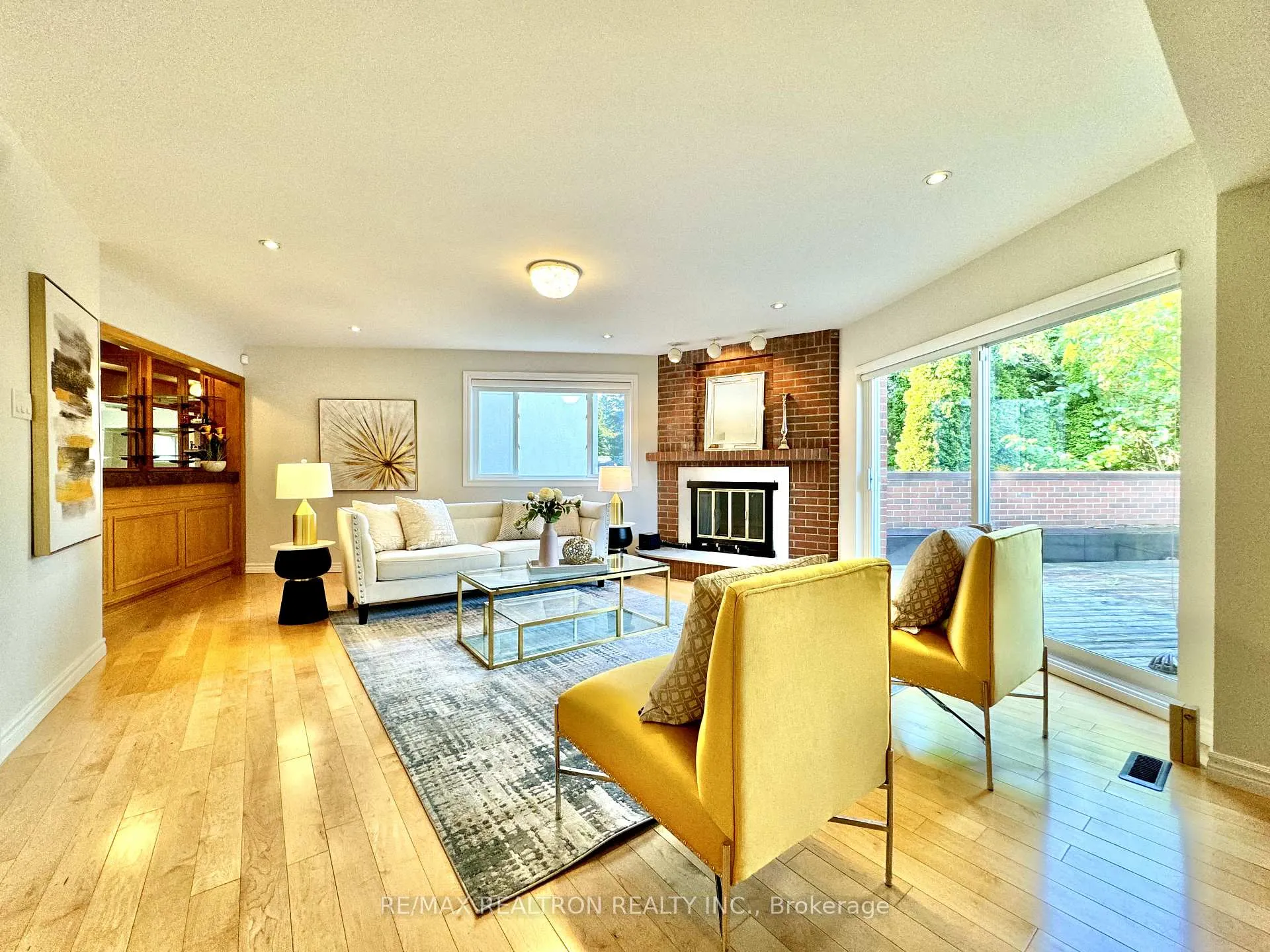 Photo 8 of 44 Fairway Heights Drive, Markham, Bayview Fairway-Bayview Country Club Estates — HOMEH
