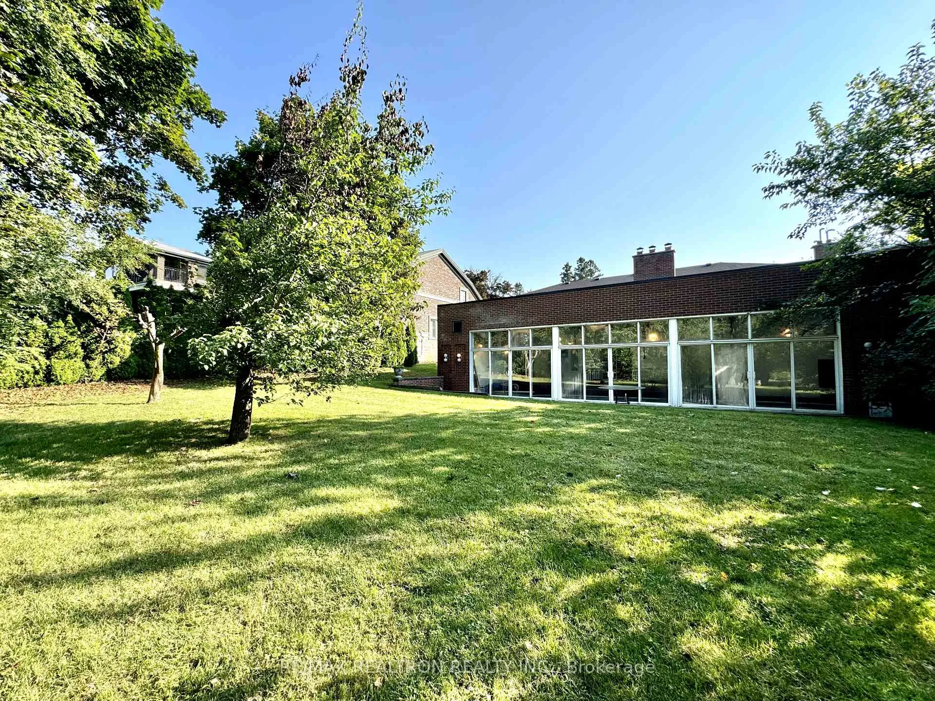 Photo 36 of 44 Fairway Heights Drive, Markham, Bayview Fairway-Bayview Country Club Estates — HOMEH