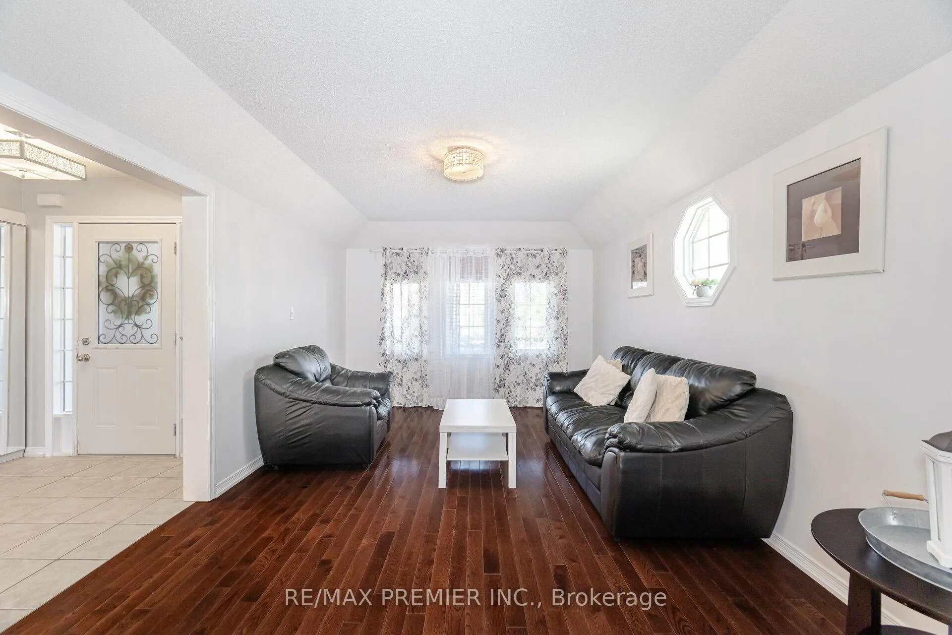Photo 7 of 2233 Nevils Street, Innisfil, Alcona — HOMEH