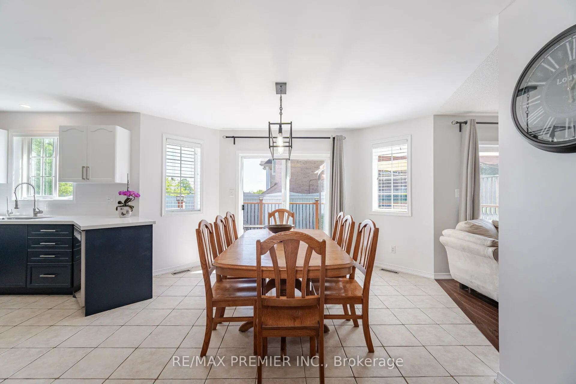 Photo 12 of 2233 Nevils Street, Innisfil, Alcona — HOMEH