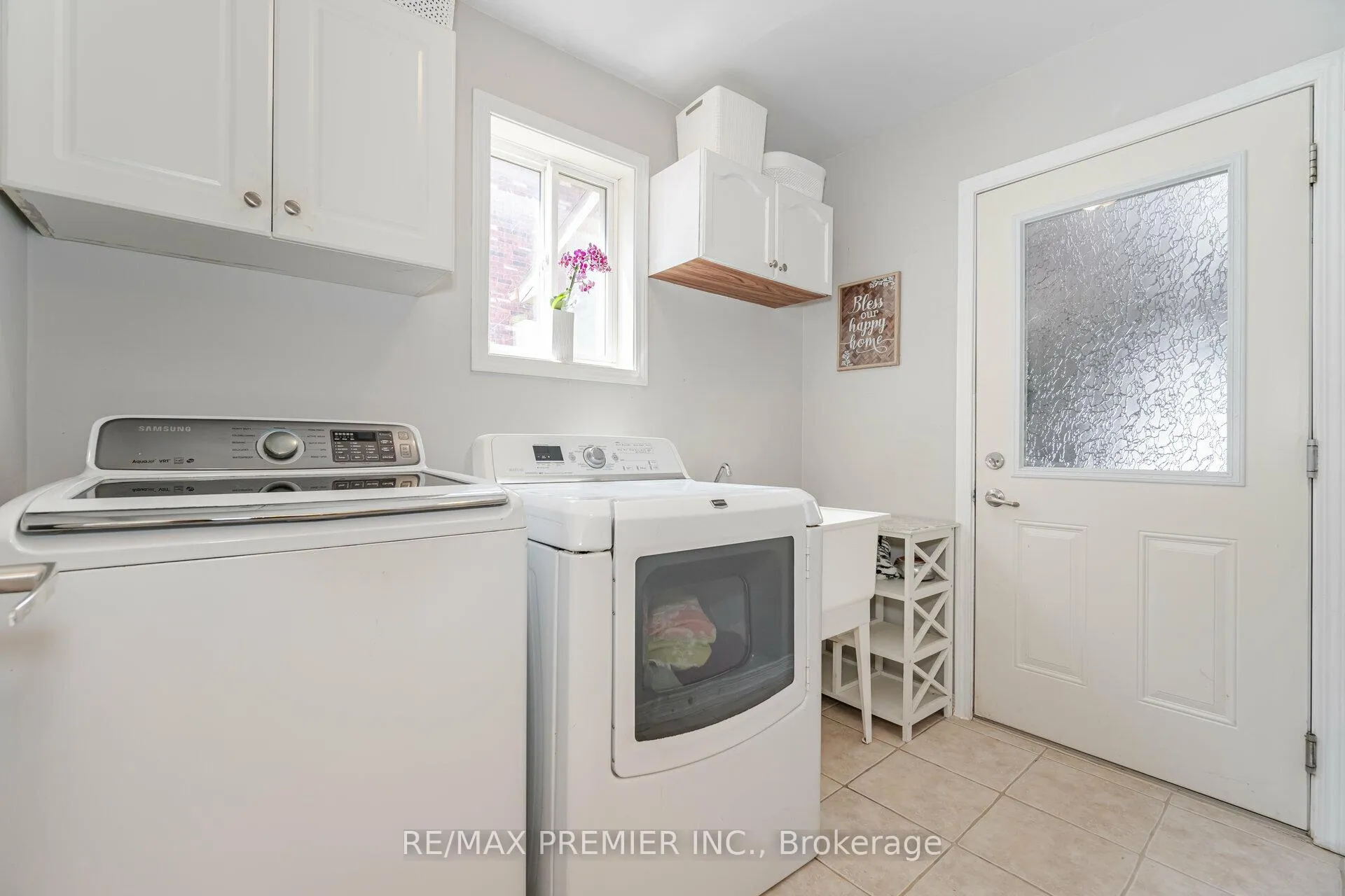 Photo 17 of 2233 Nevils Street, Innisfil, Alcona — HOMEH