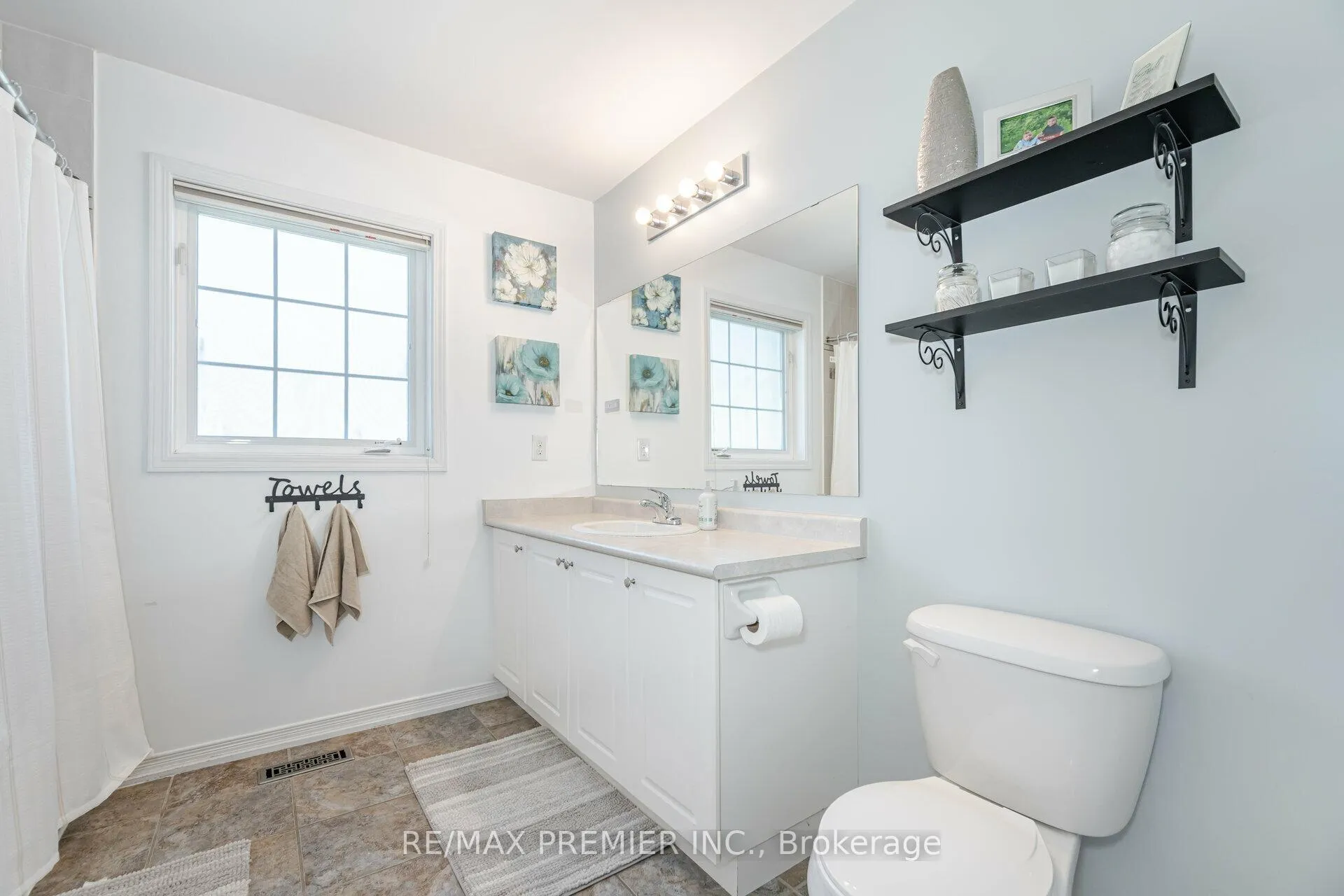 Photo 31 of 2233 Nevils Street, Innisfil, Alcona — HOMEH