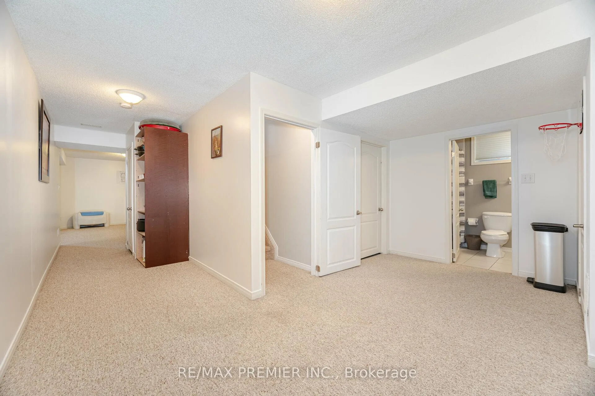 Photo 32 of 2233 Nevils Street, Innisfil, Alcona — HOMEH