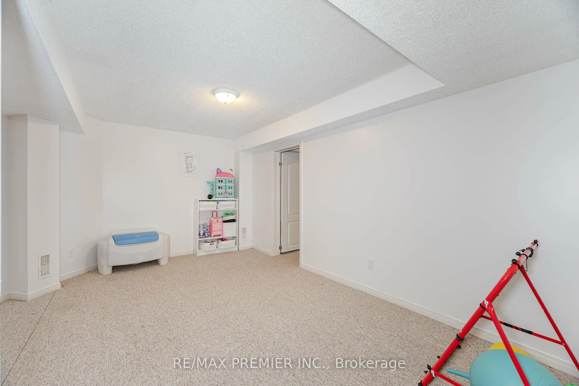 Photo 34 of 2233 Nevils Street, Innisfil, Alcona — HOMEH