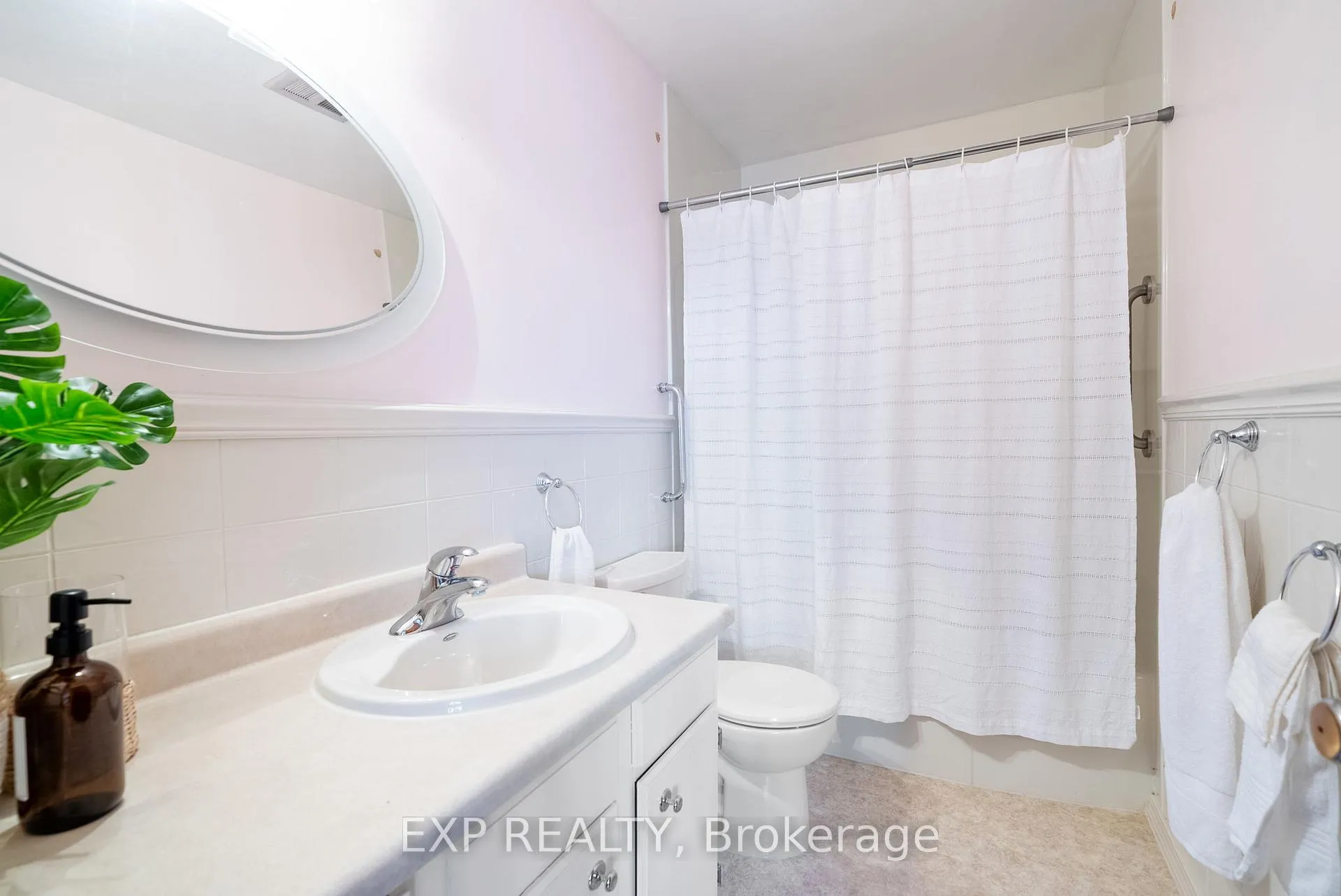 Photo 16 of 20 Pebble Beach Drive, Cobourg — HOMEH