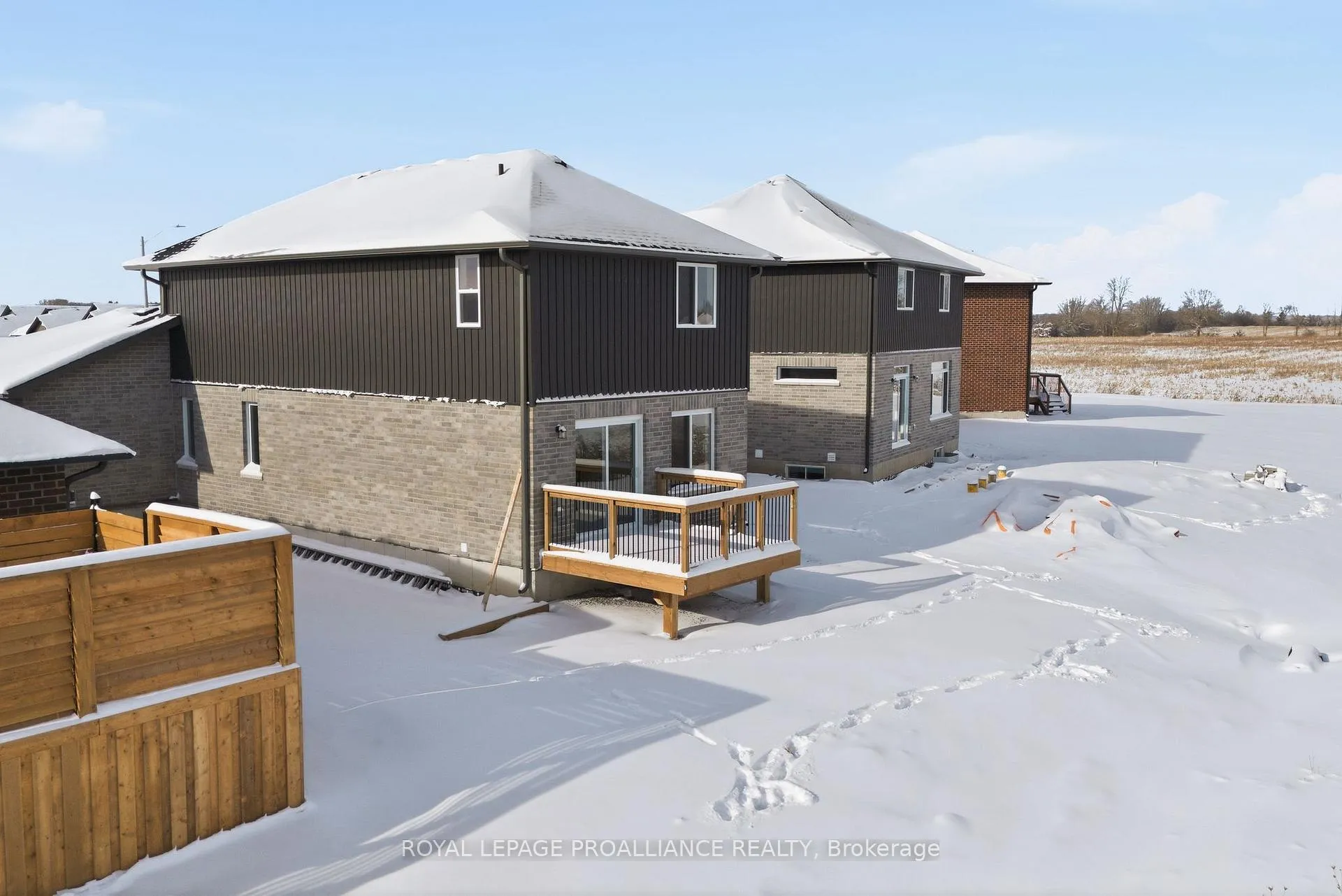 Photo 31 of 93 Raycroft Drive, Belleville, Thurlow Ward — HOMEH